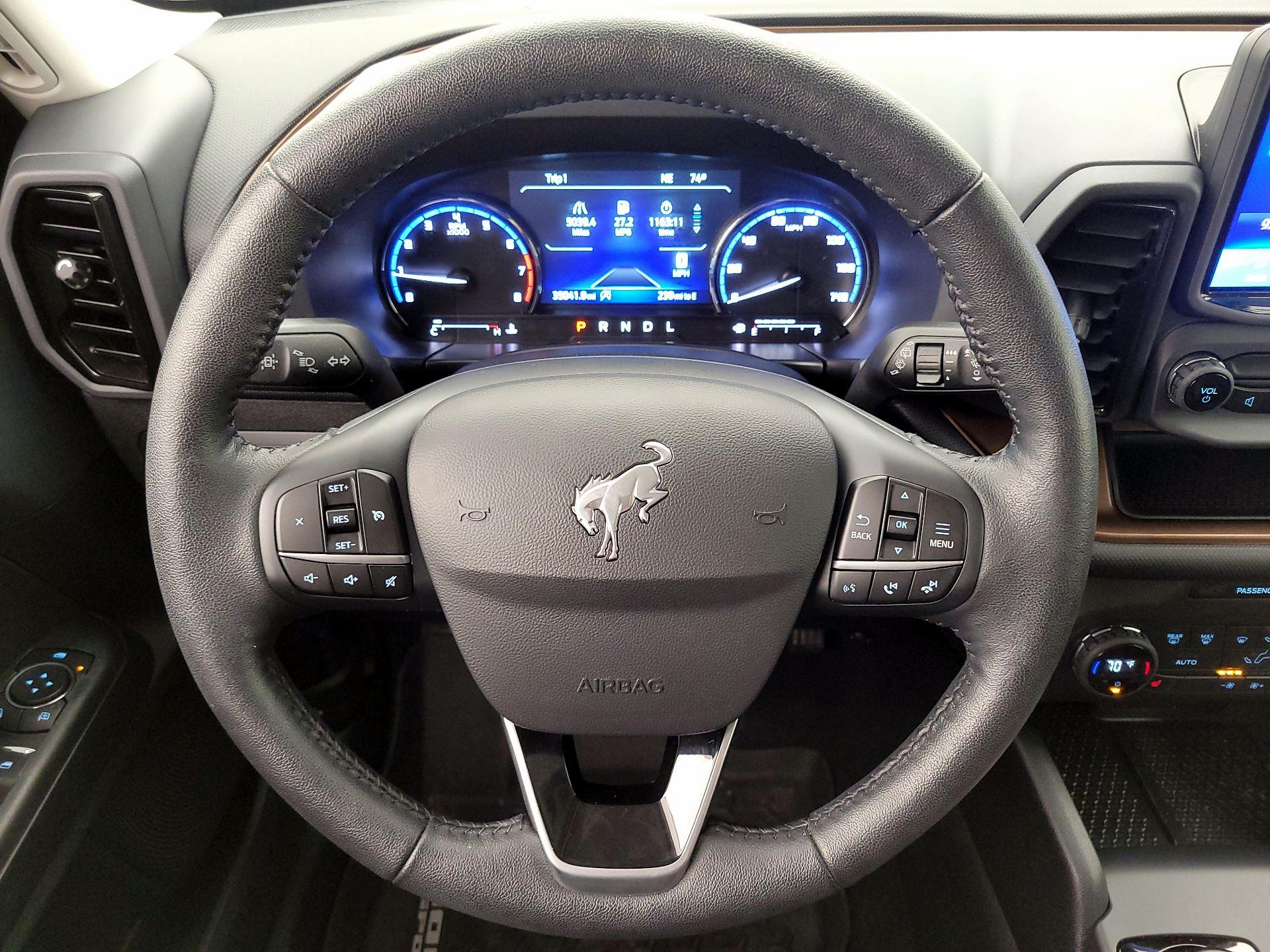 Thumbnail: 2021 Ford Bronco Sport - 10