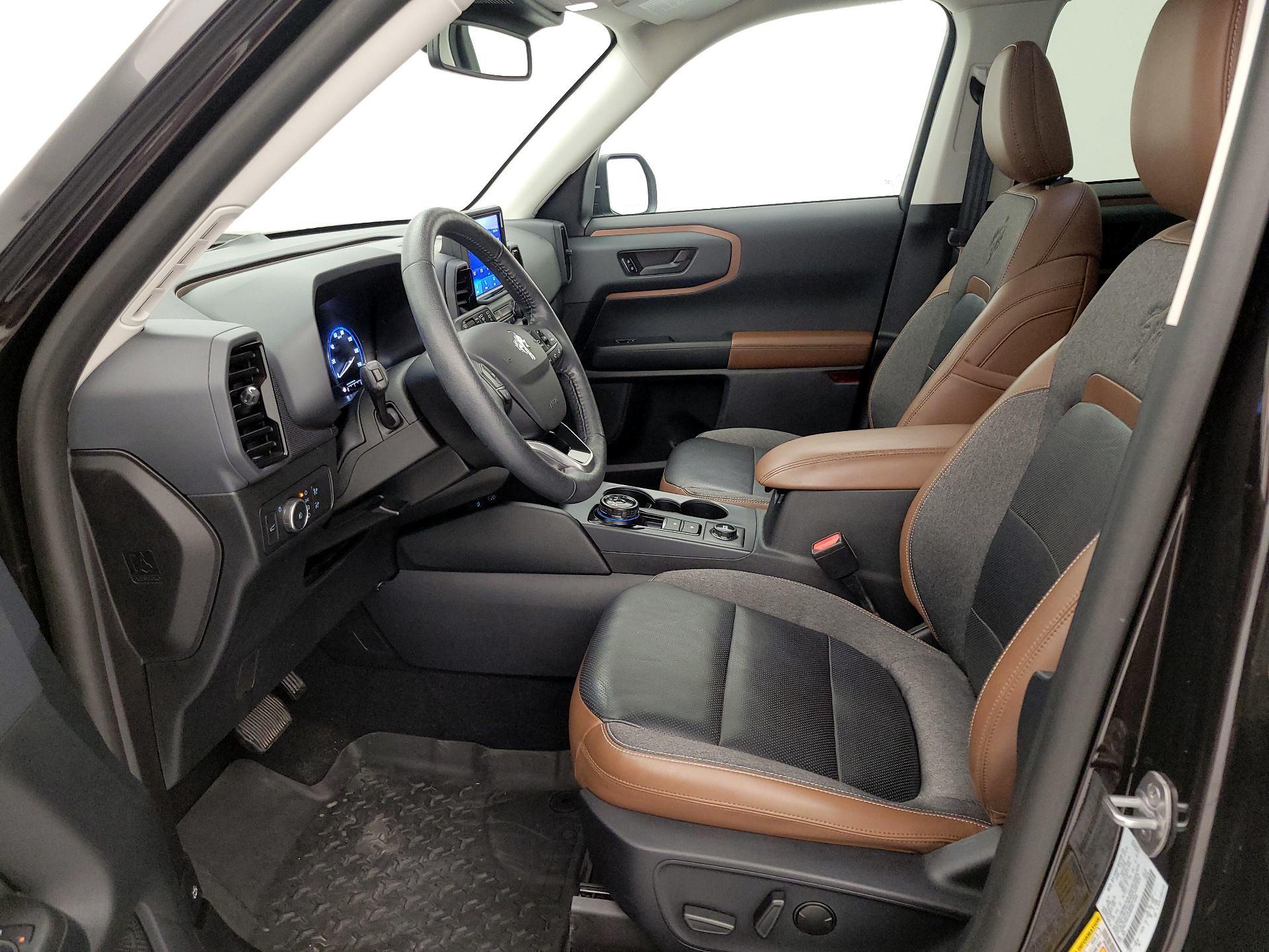 Thumbnail: 2021 Ford Bronco Sport - 11