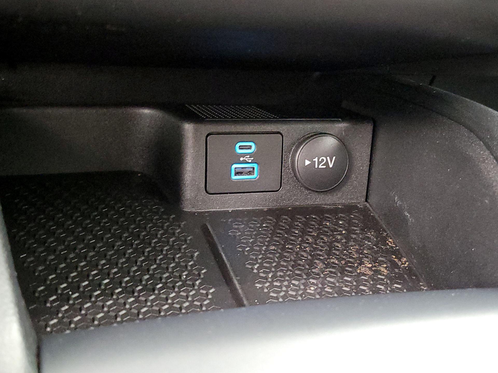 Thumbnail: 2021 Ford Bronco Sport - 18