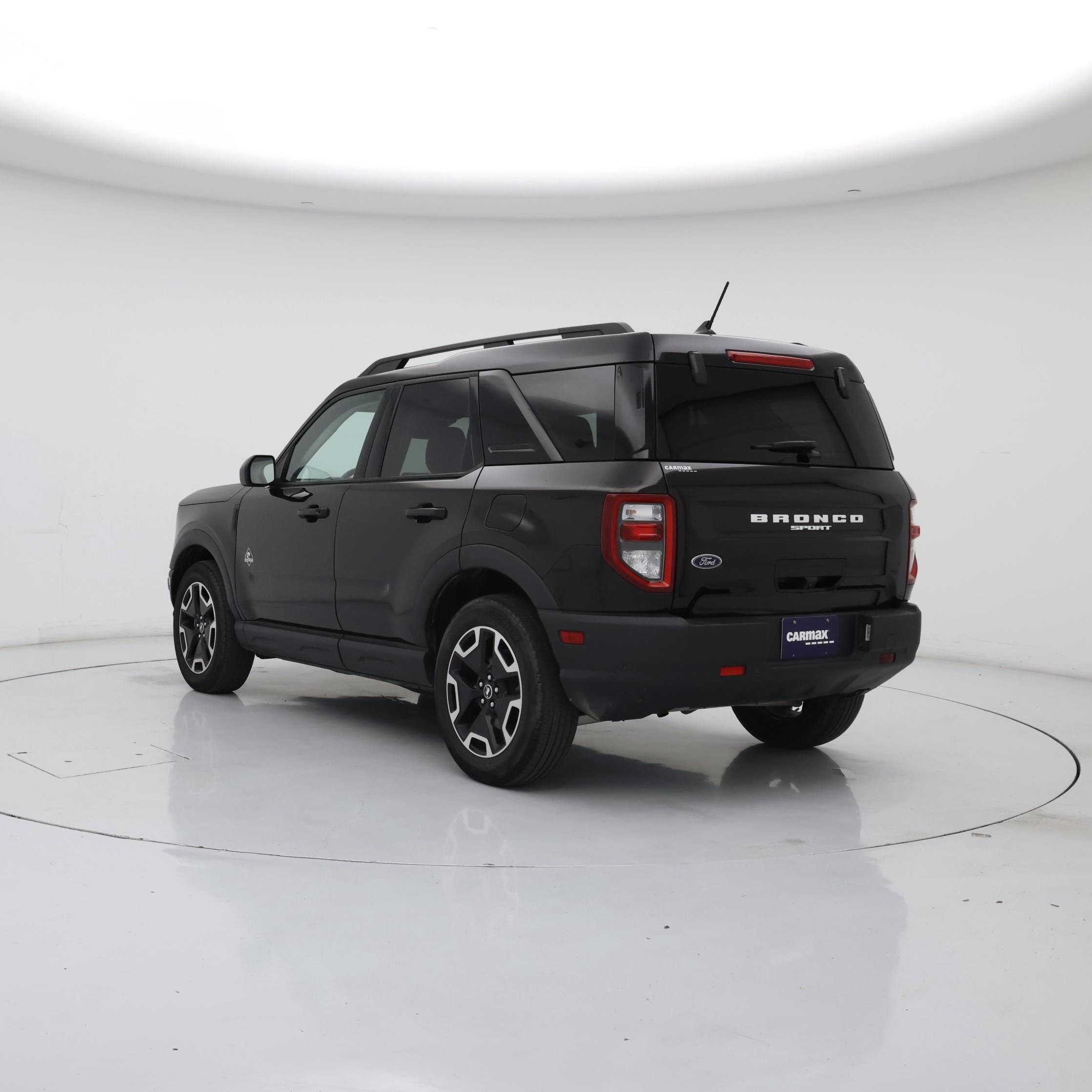 Thumbnail: 2021 Ford Bronco Sport - 2