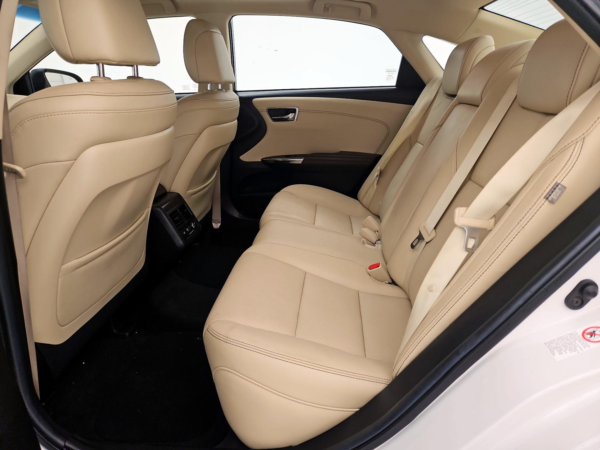 Thumbnail: 2016 Toyota Avalon - 20