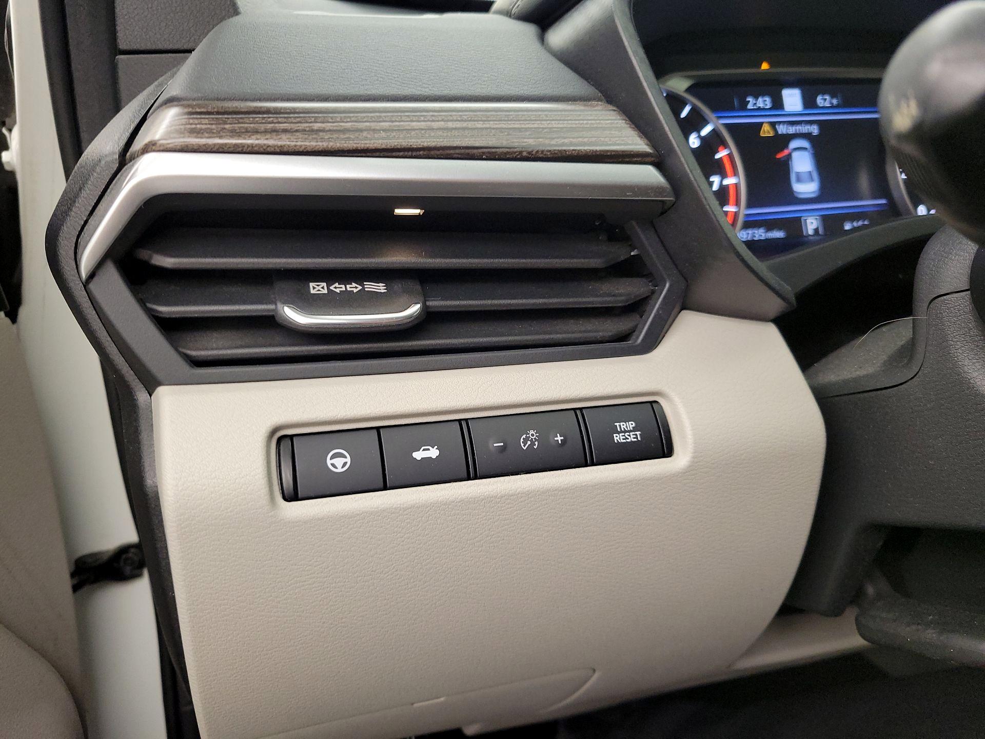 Thumbnail: 2019 Nissan Altima - 13
