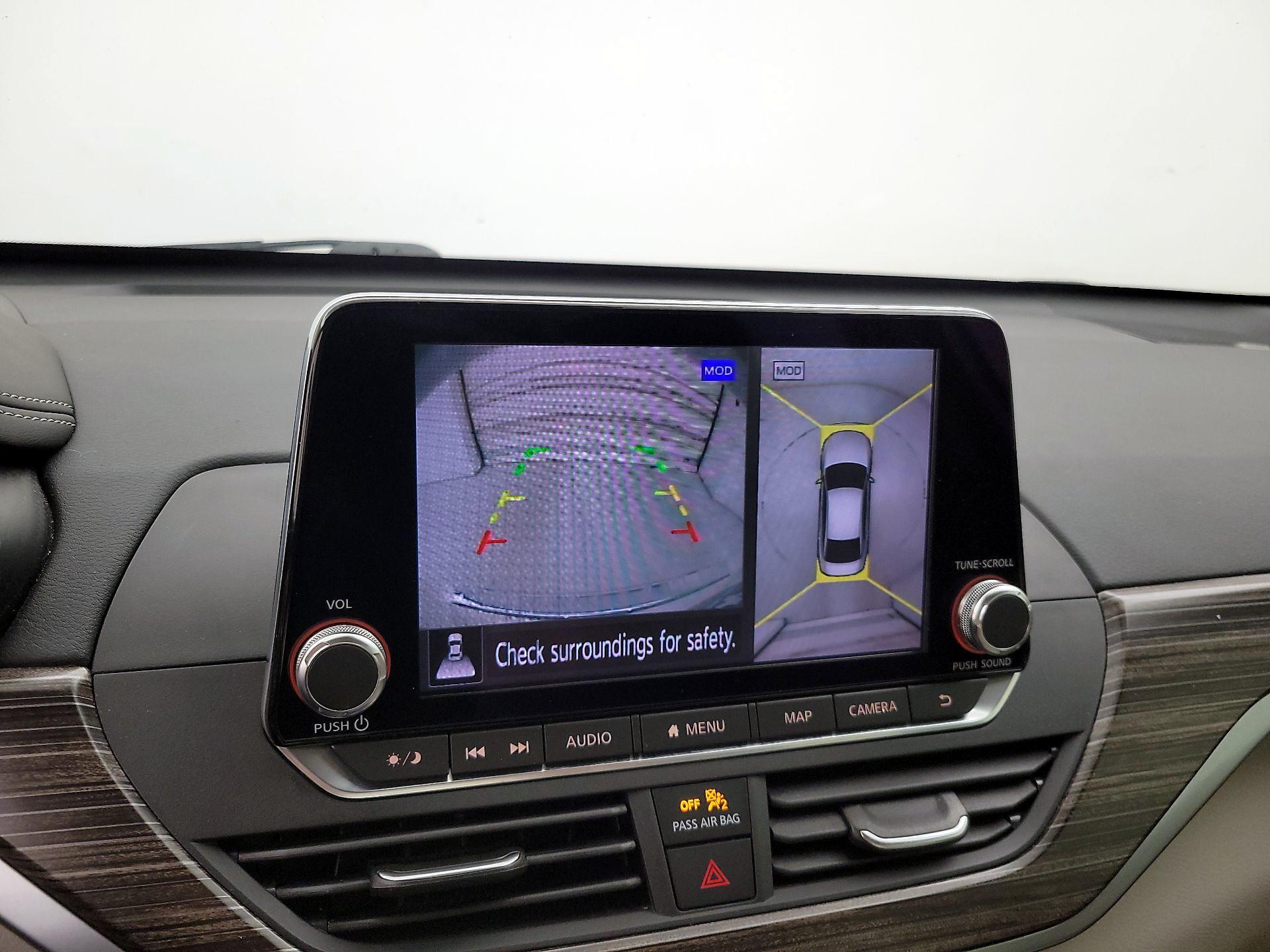 Thumbnail: 2019 Nissan Altima - 15