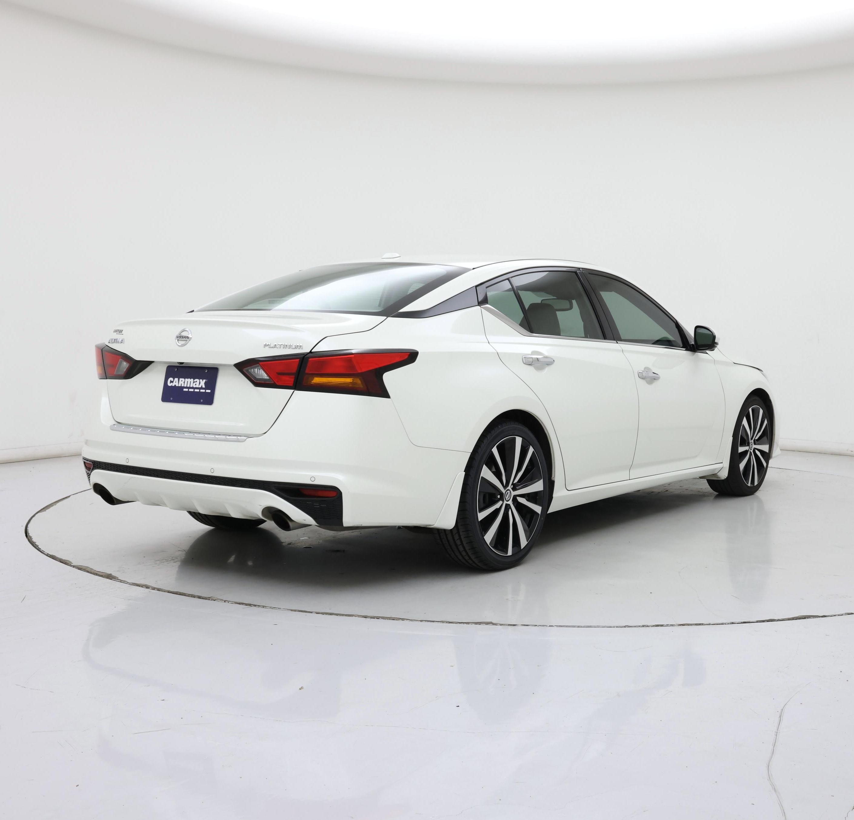Thumbnail: 2019 Nissan Altima - 8