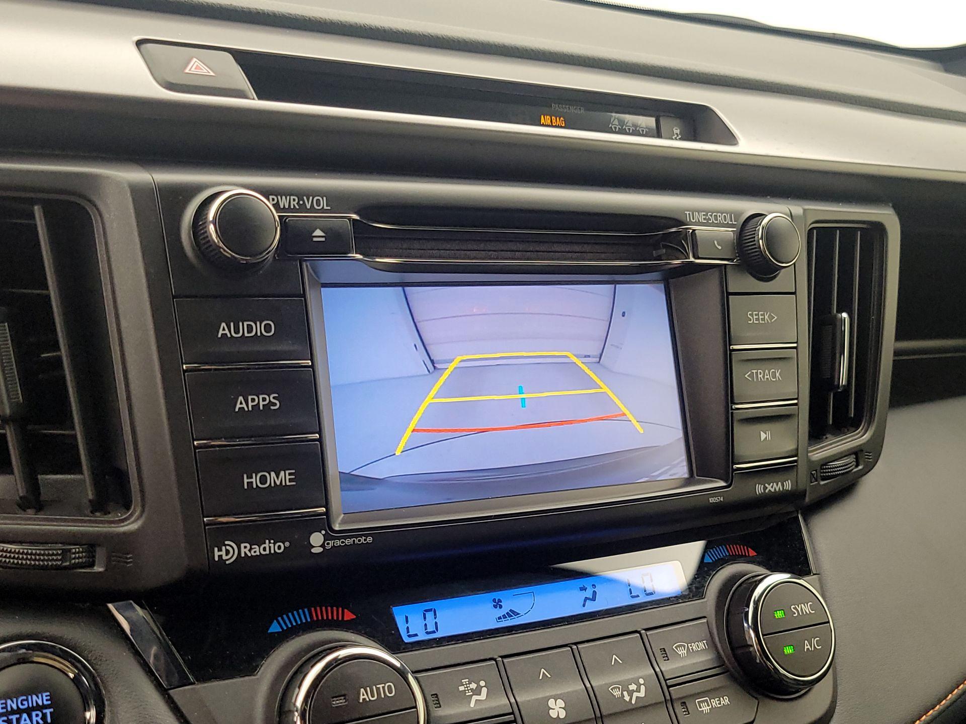 Thumbnail: 2018 Toyota RAV4 - 14