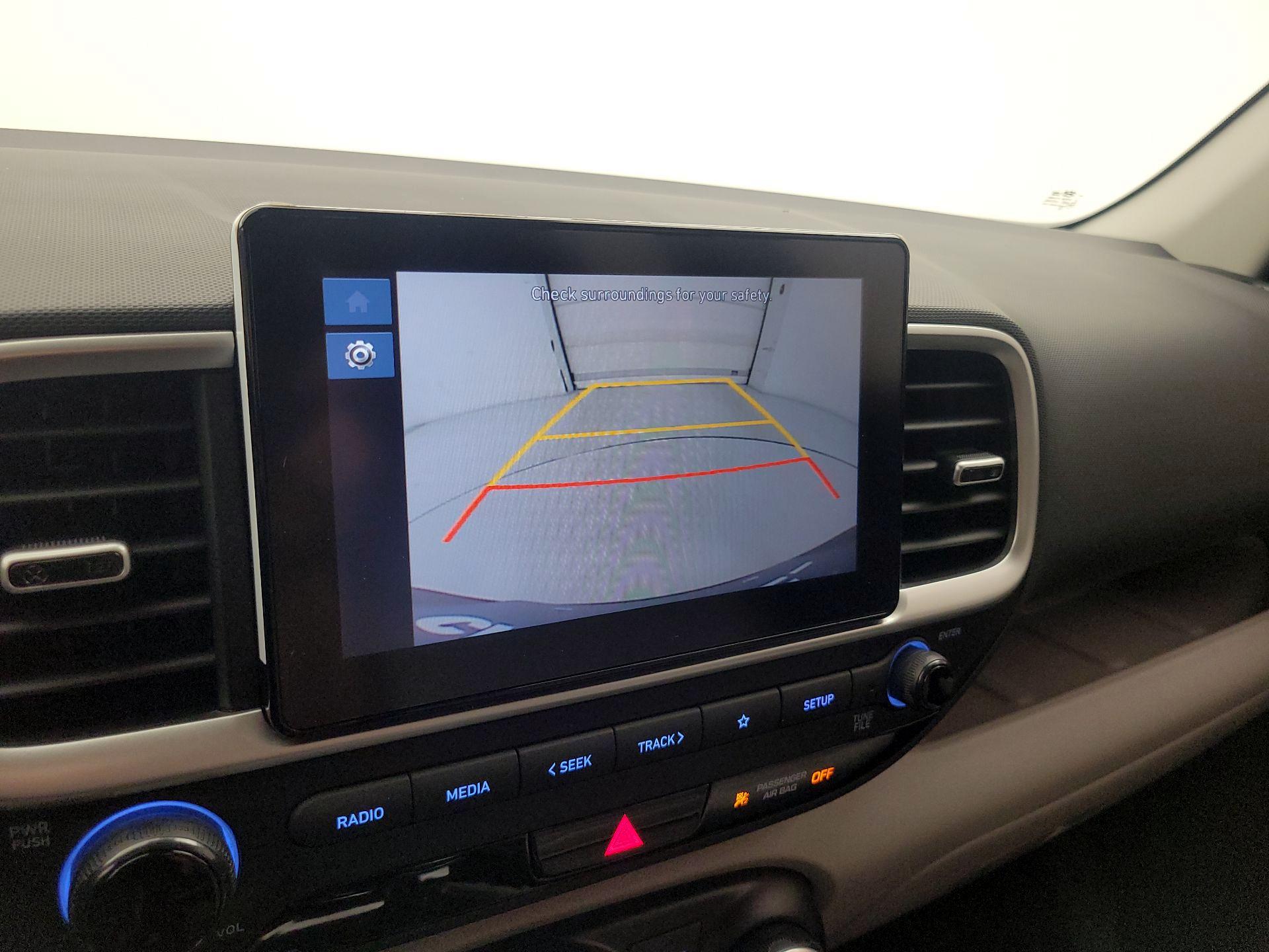 Thumbnail: 2023 Hyundai Venue - 14