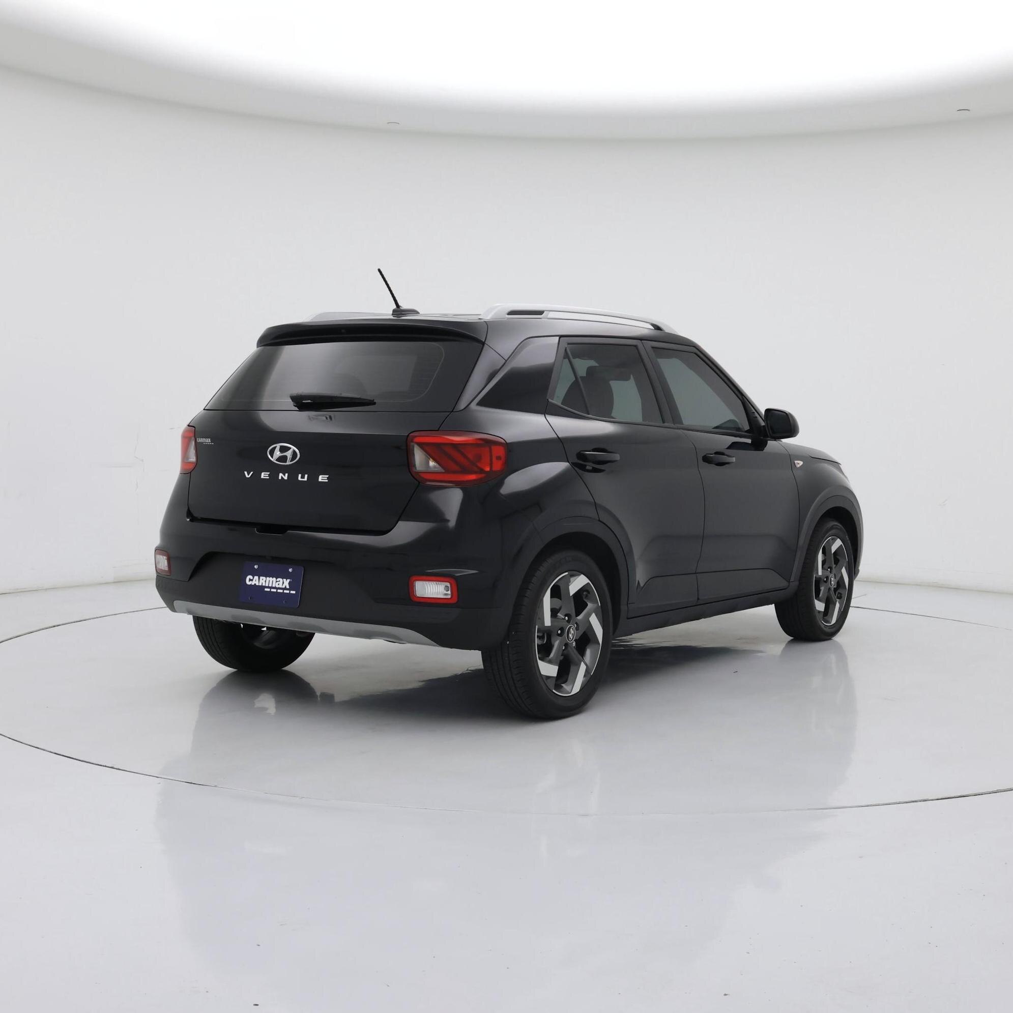 Thumbnail: 2023 Hyundai Venue - 8