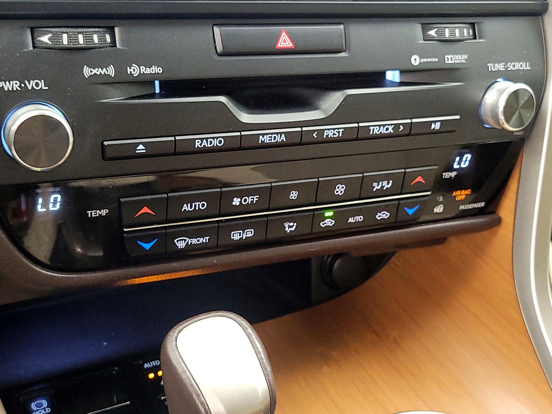 Thumbnail: 2017 Lexus RX - 17