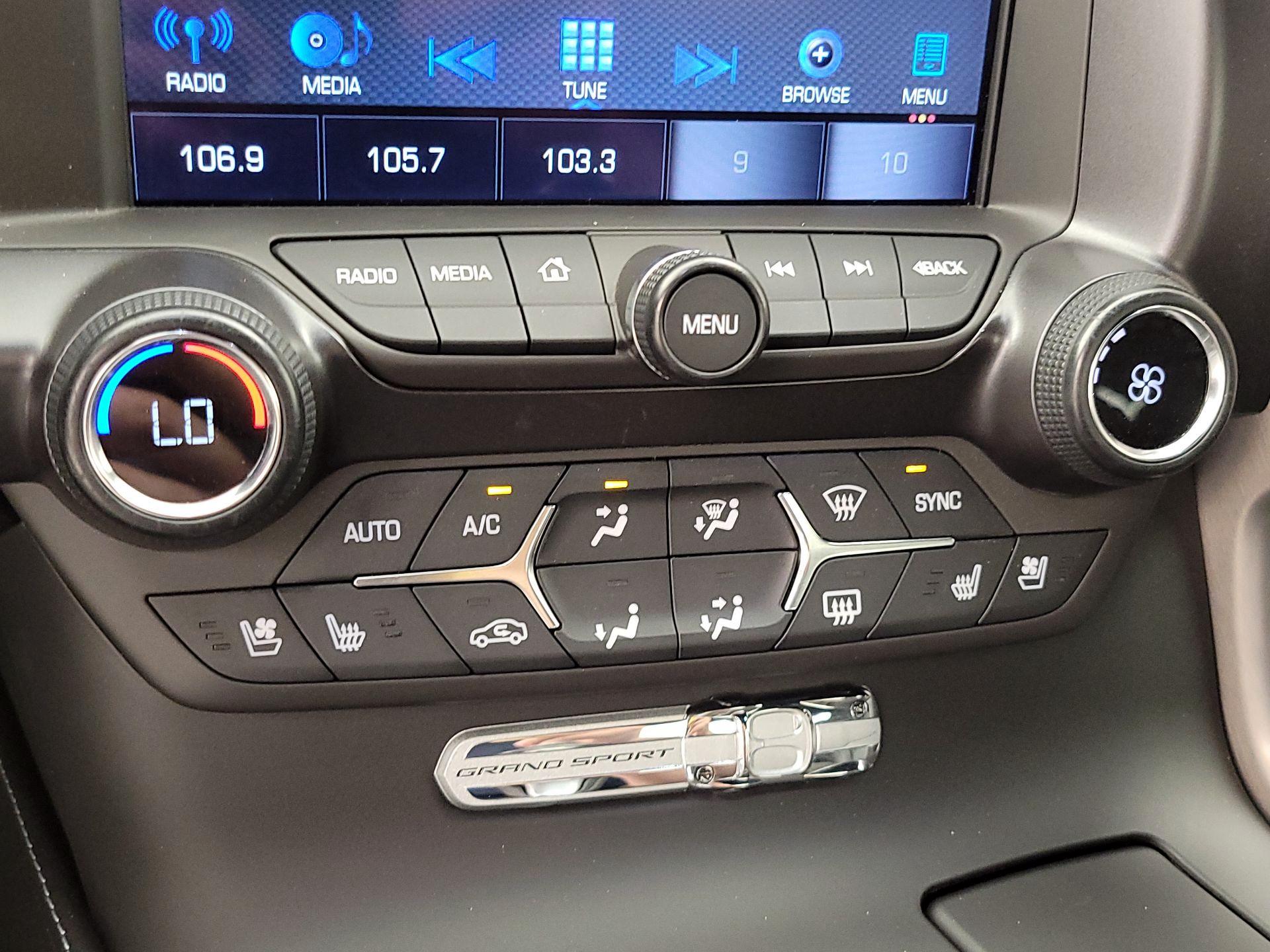 Thumbnail: 2017 Chevrolet Corvette - 16