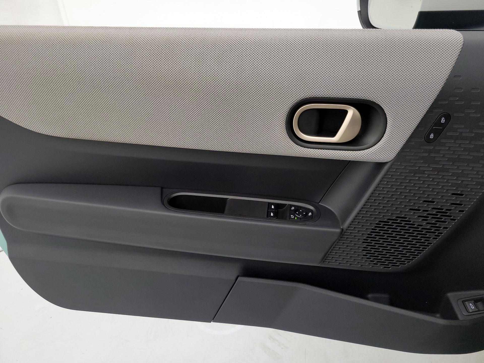 Thumbnail: 2025 MINI Cooper Hardtop - 12