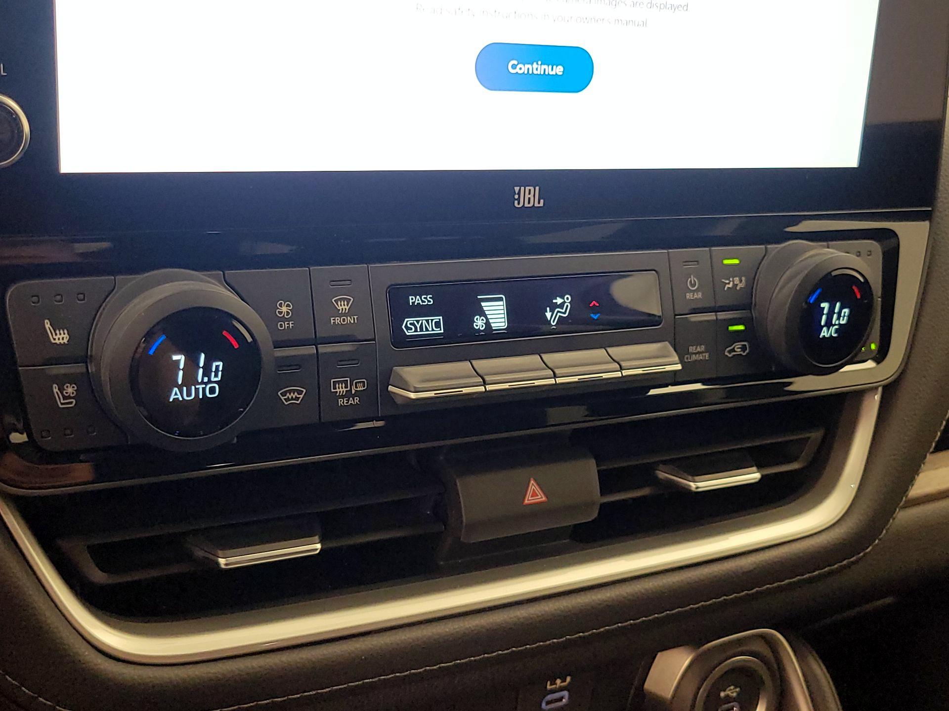 Thumbnail: 2024 Toyota Grand Highlander - 16