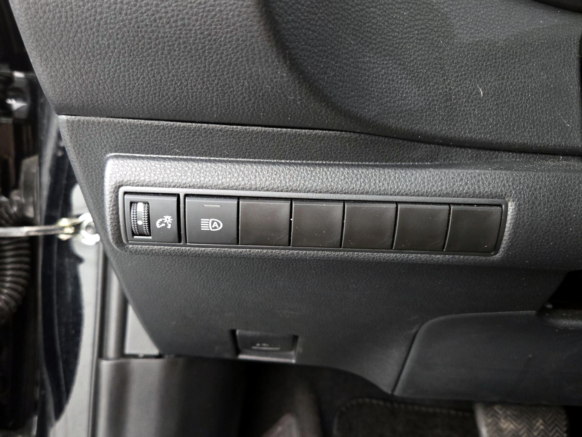 Thumbnail: 2024 Toyota Corolla - 13