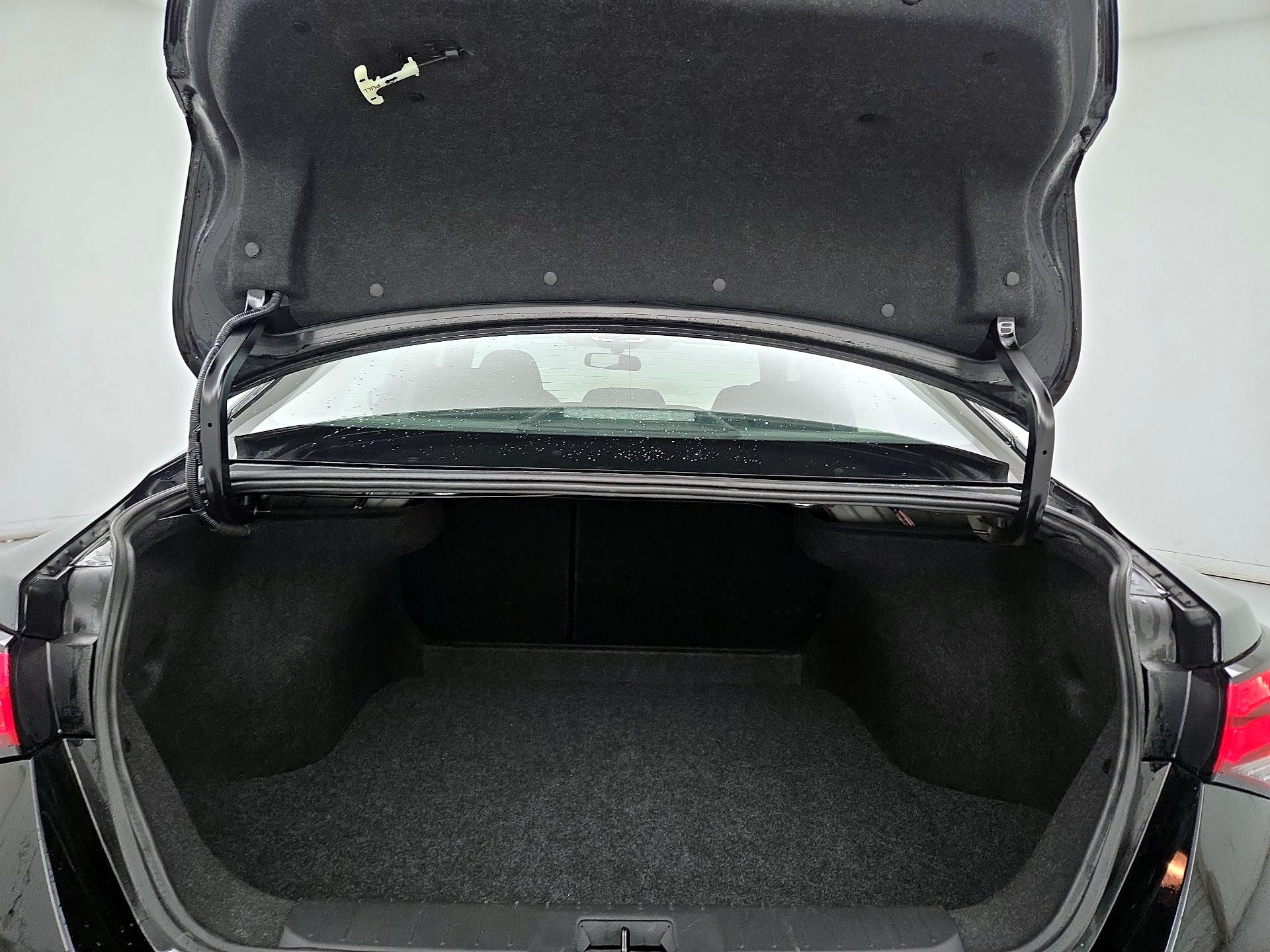 Thumbnail: 2025 Nissan Sentra - 20