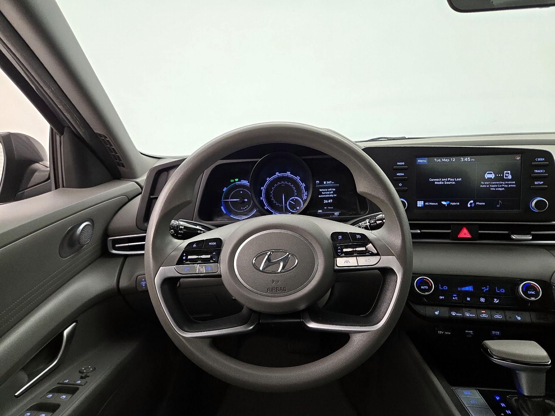 Thumbnail: 2023 Hyundai Elantra - 10