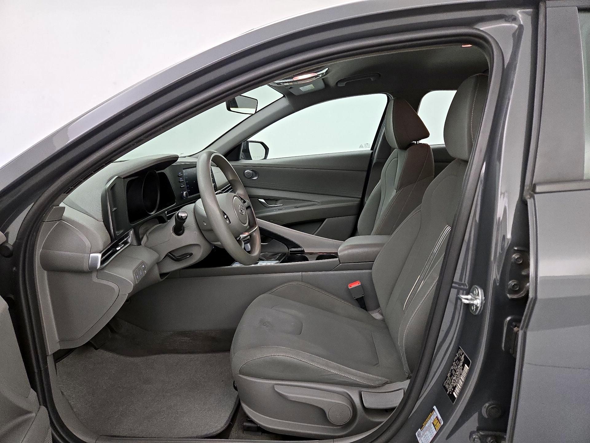 Thumbnail: 2023 Hyundai Elantra - 11