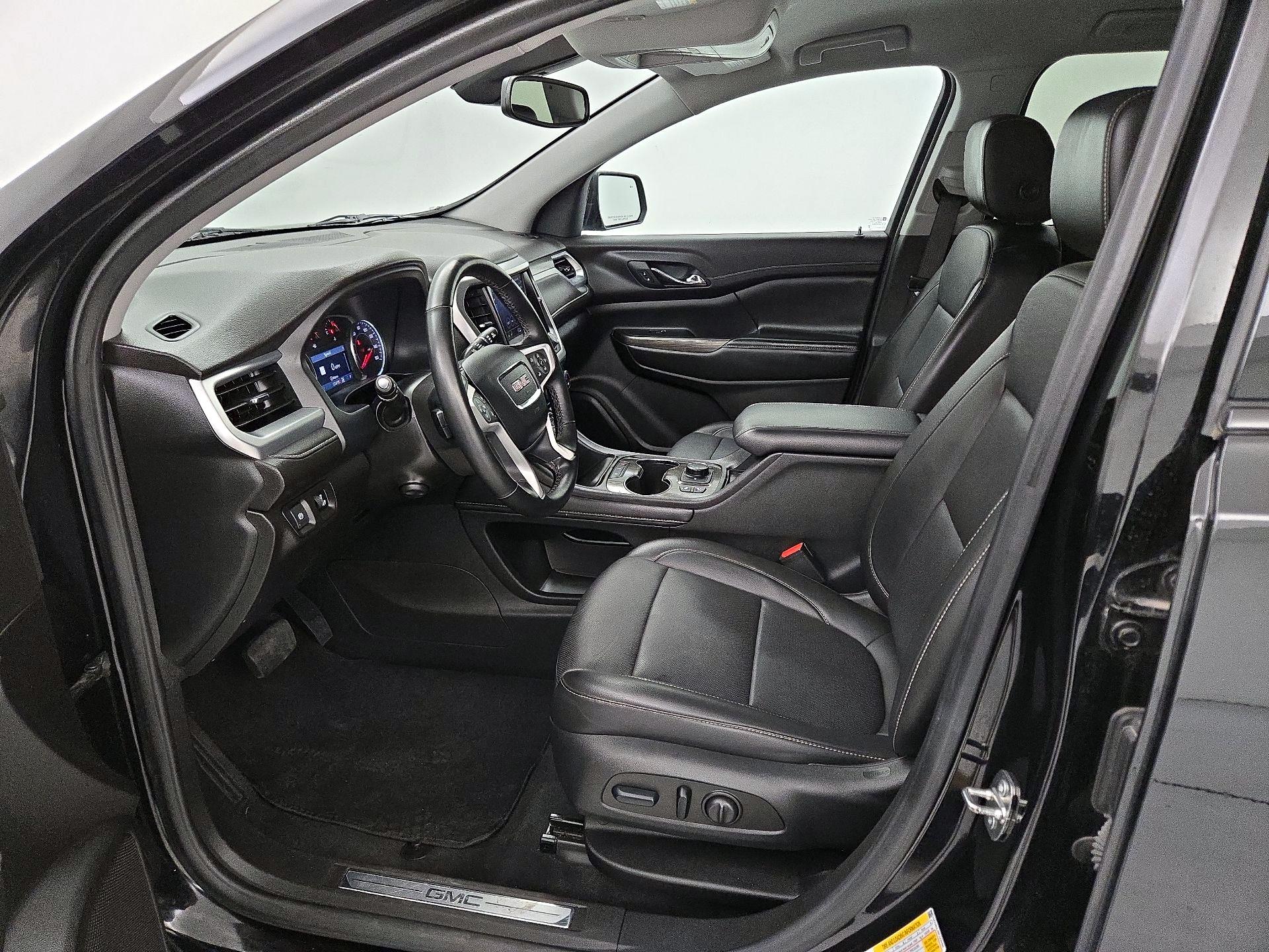 Thumbnail: 2023 GMC Acadia - 11