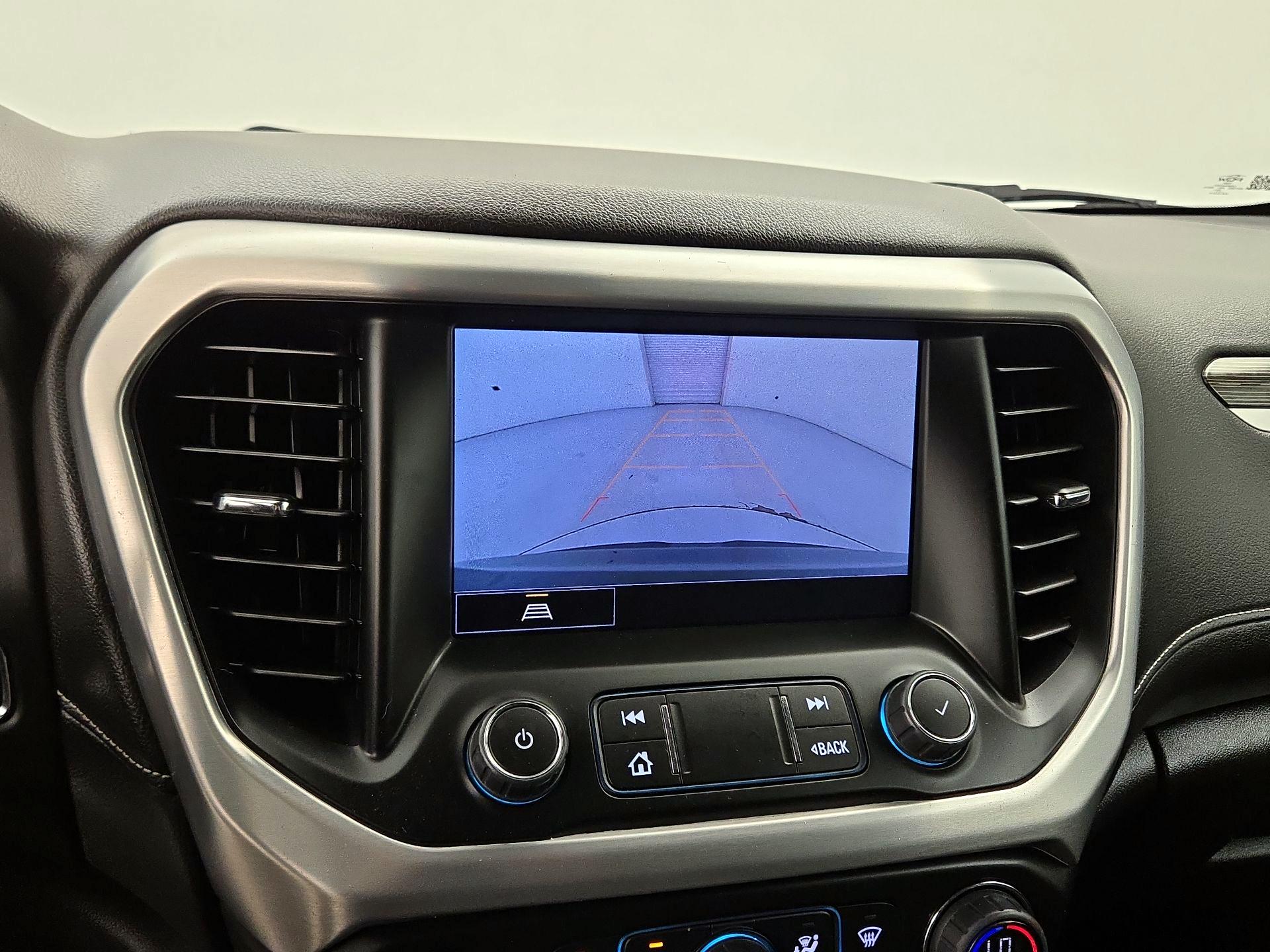 Thumbnail: 2023 GMC Acadia - 14