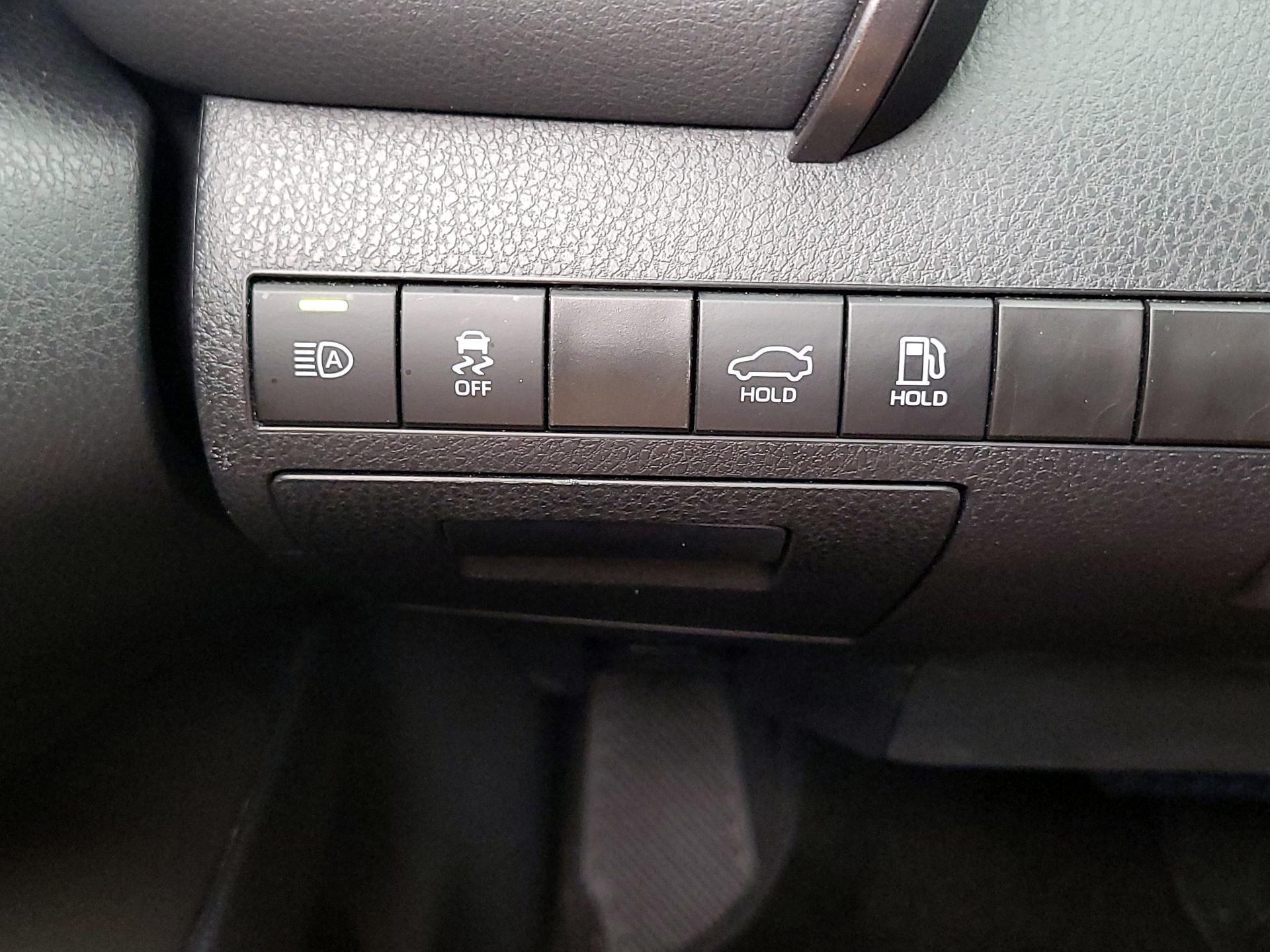 Thumbnail: 2024 Toyota Camry - 13