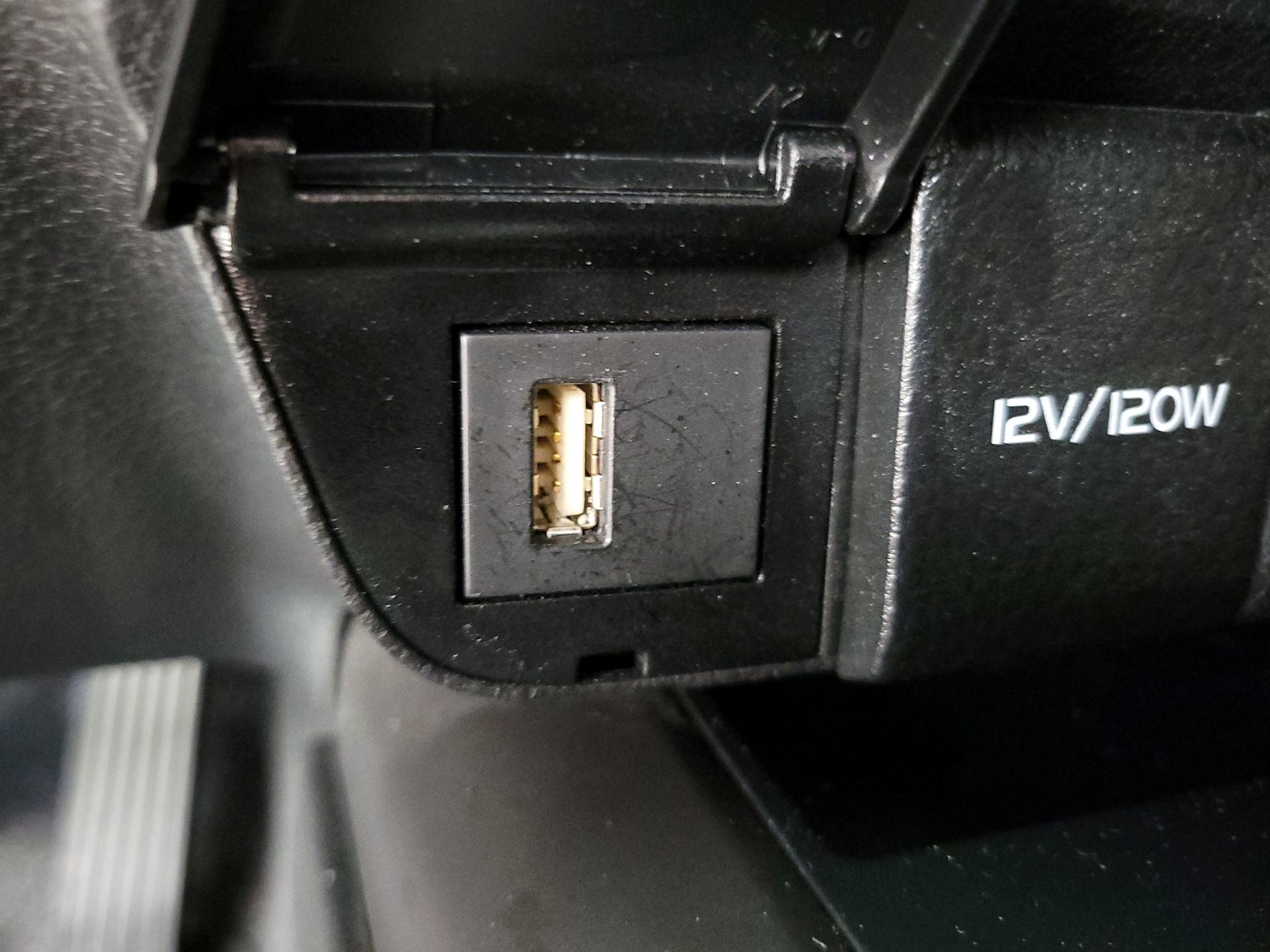 Thumbnail: 2024 Toyota Camry - 18