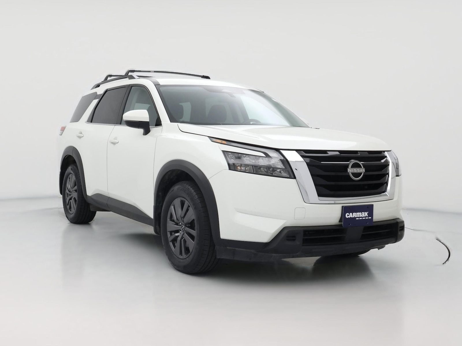 2023 Nissan Pathfinder SV