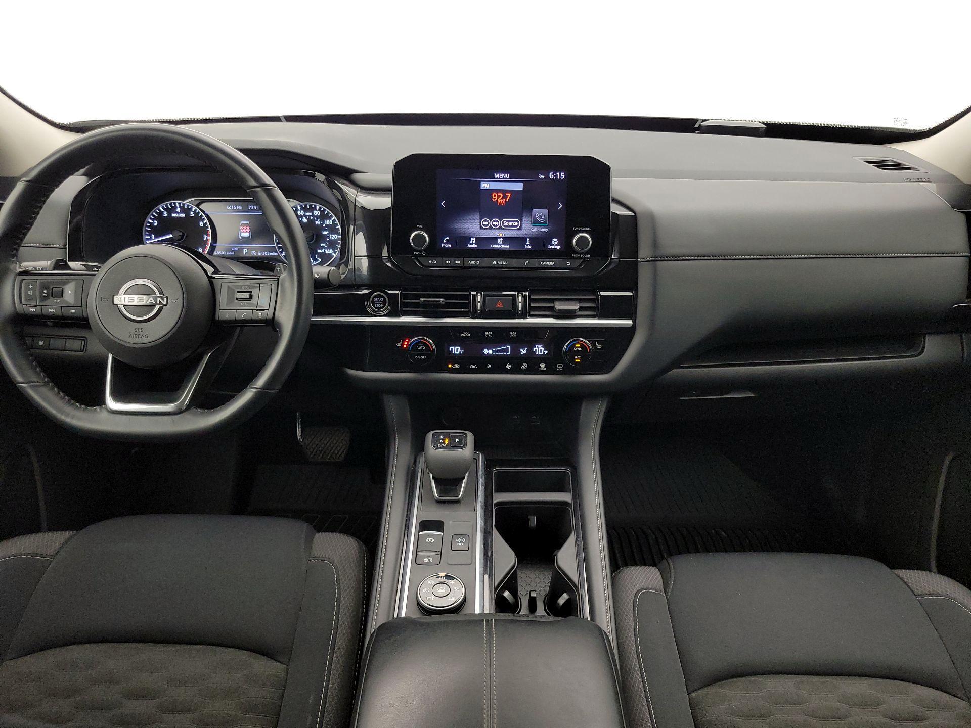 Thumbnail: 2023 Nissan Pathfinder - 9