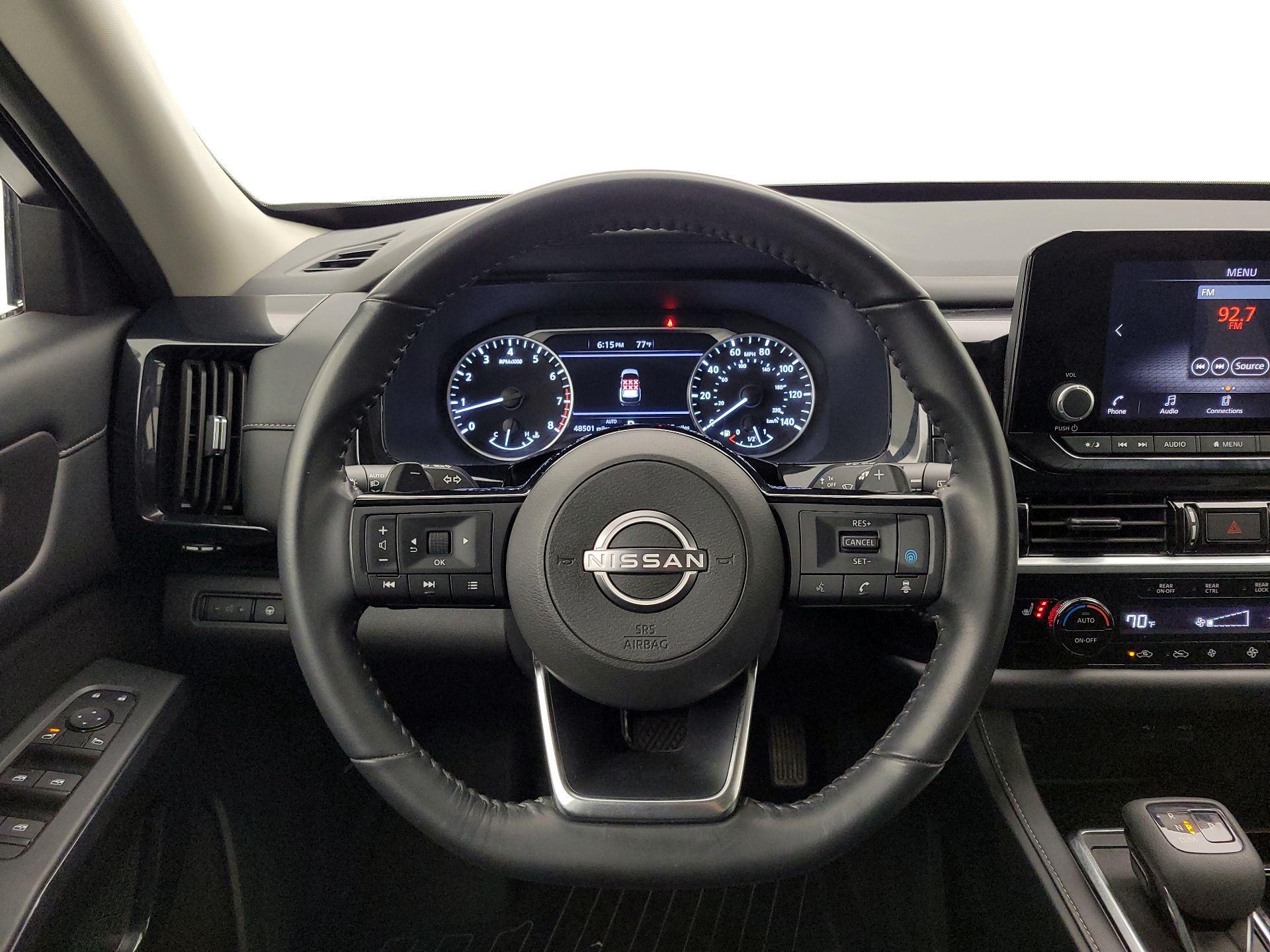 Thumbnail: 2023 Nissan Pathfinder - 10