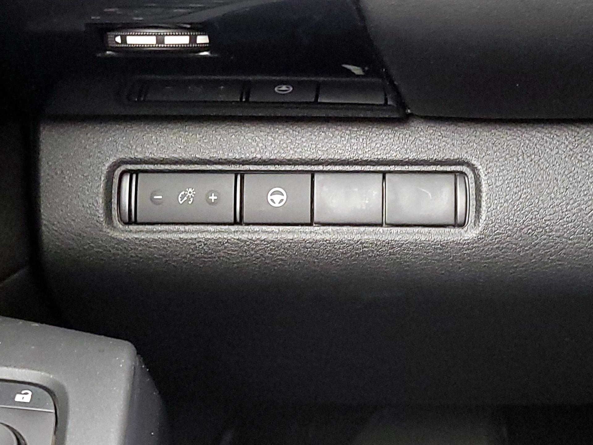 Thumbnail: 2023 Nissan Pathfinder - 13