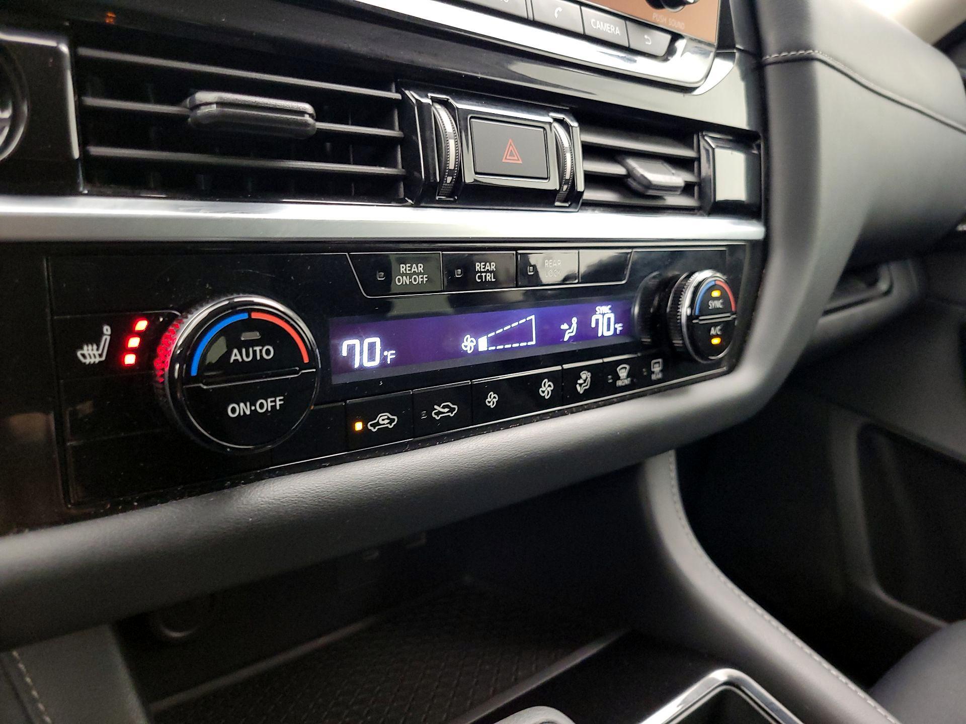 Thumbnail: 2023 Nissan Pathfinder - 16