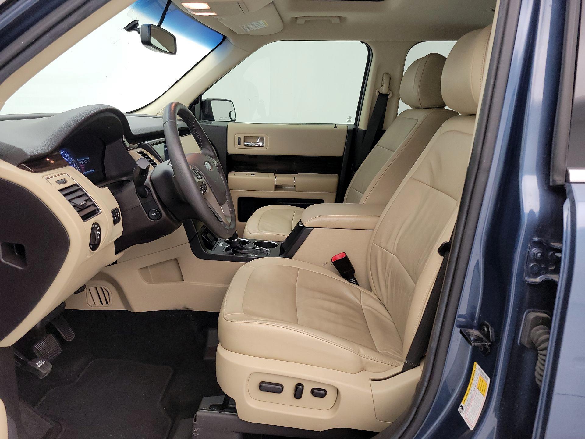 Thumbnail: 2019 Ford Flex - 11