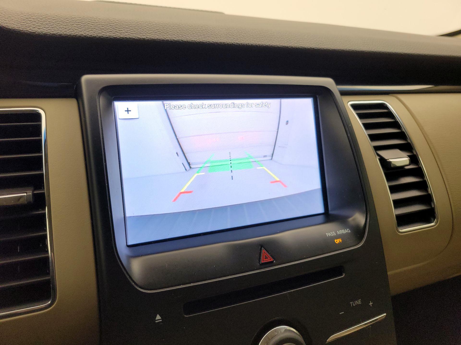 Thumbnail: 2019 Ford Flex - 15