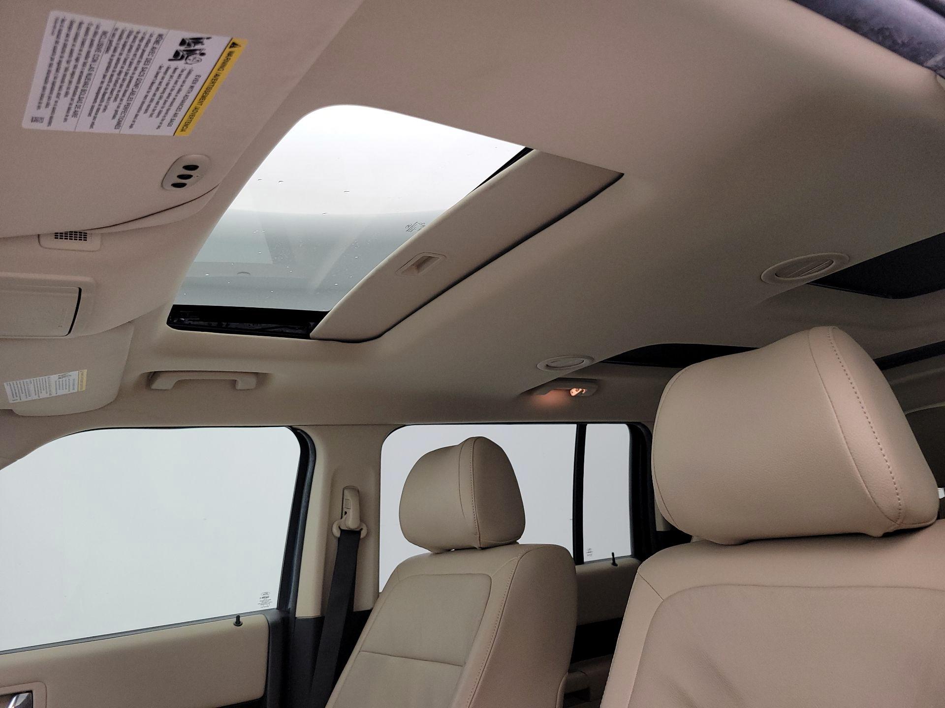 Thumbnail: 2019 Ford Flex - 20