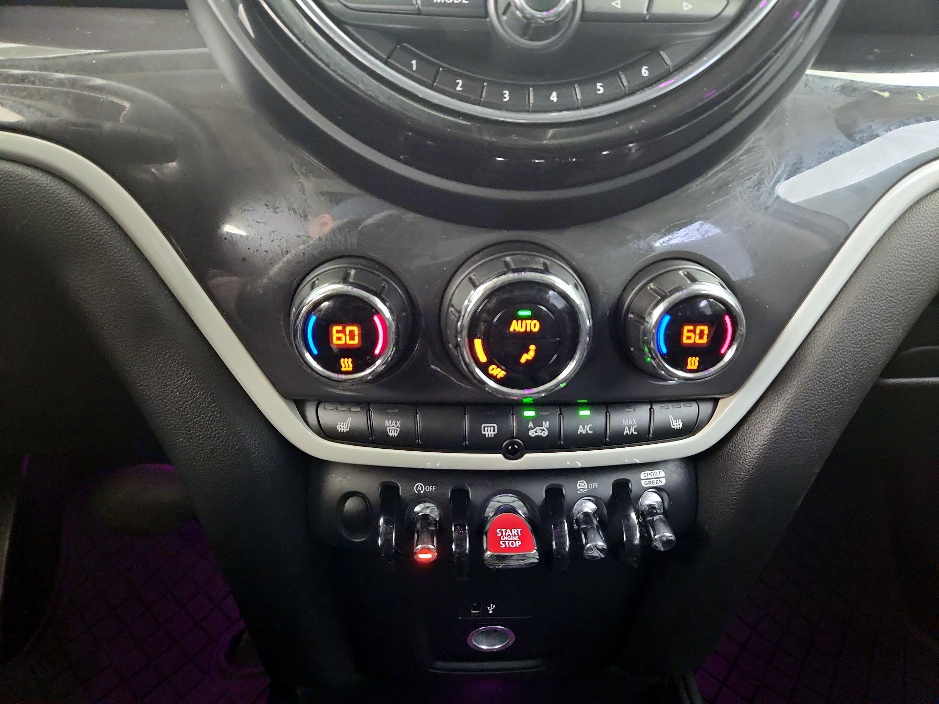 Thumbnail: 2020 MINI Cooper Countryman - 16