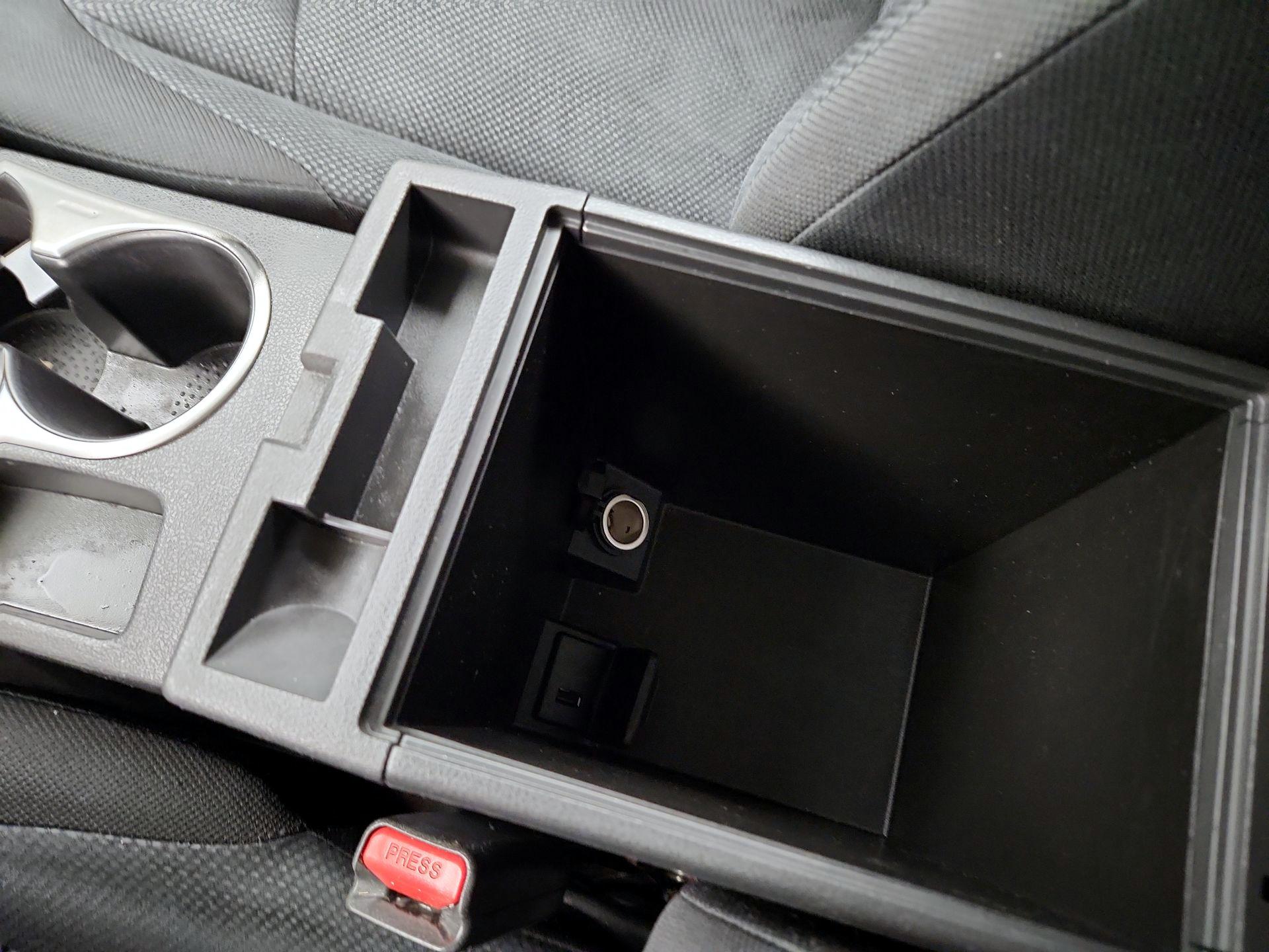 Thumbnail: 2014 Nissan Rogue - 18