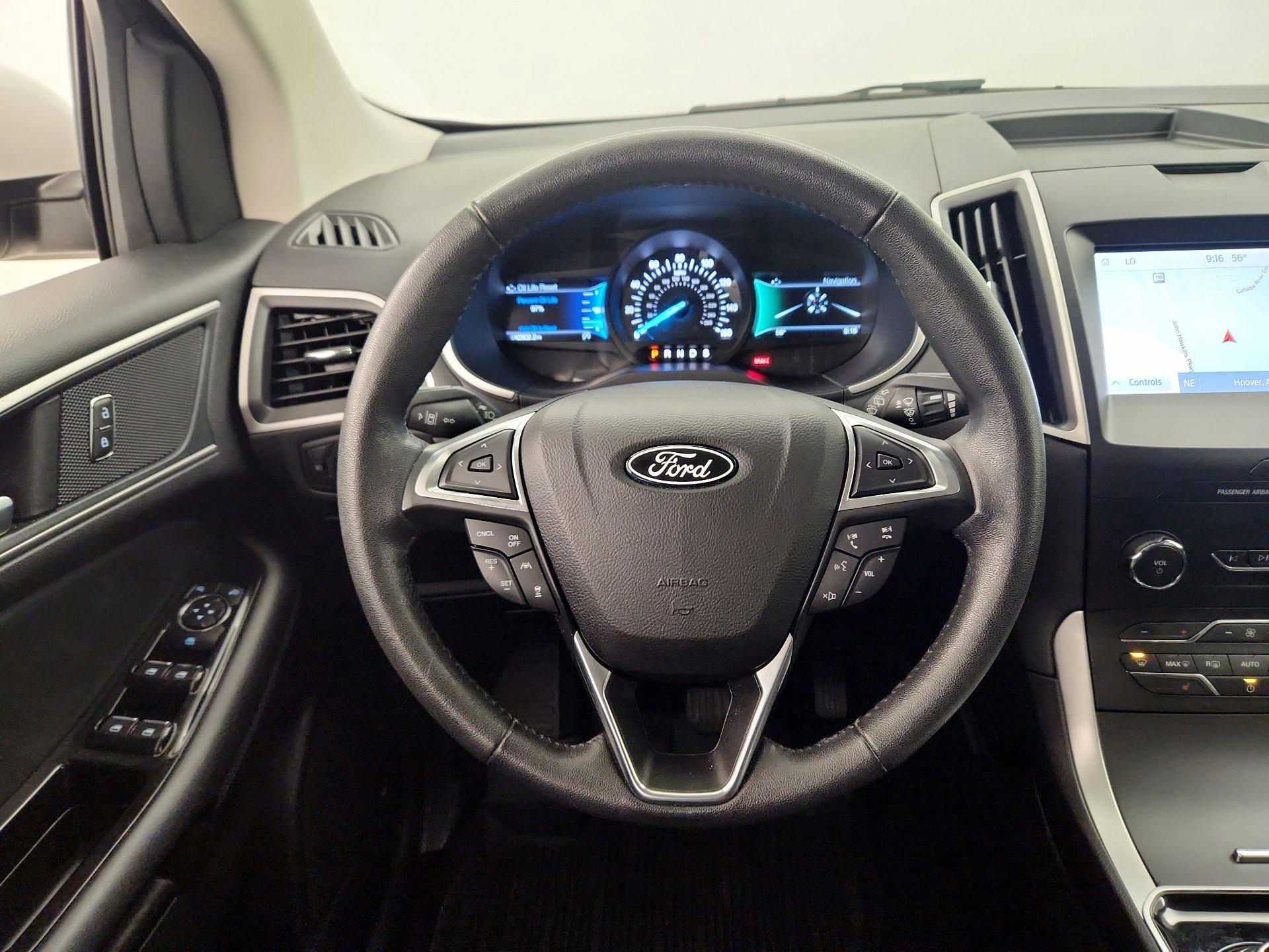 Thumbnail: 2020 Ford Edge - 10