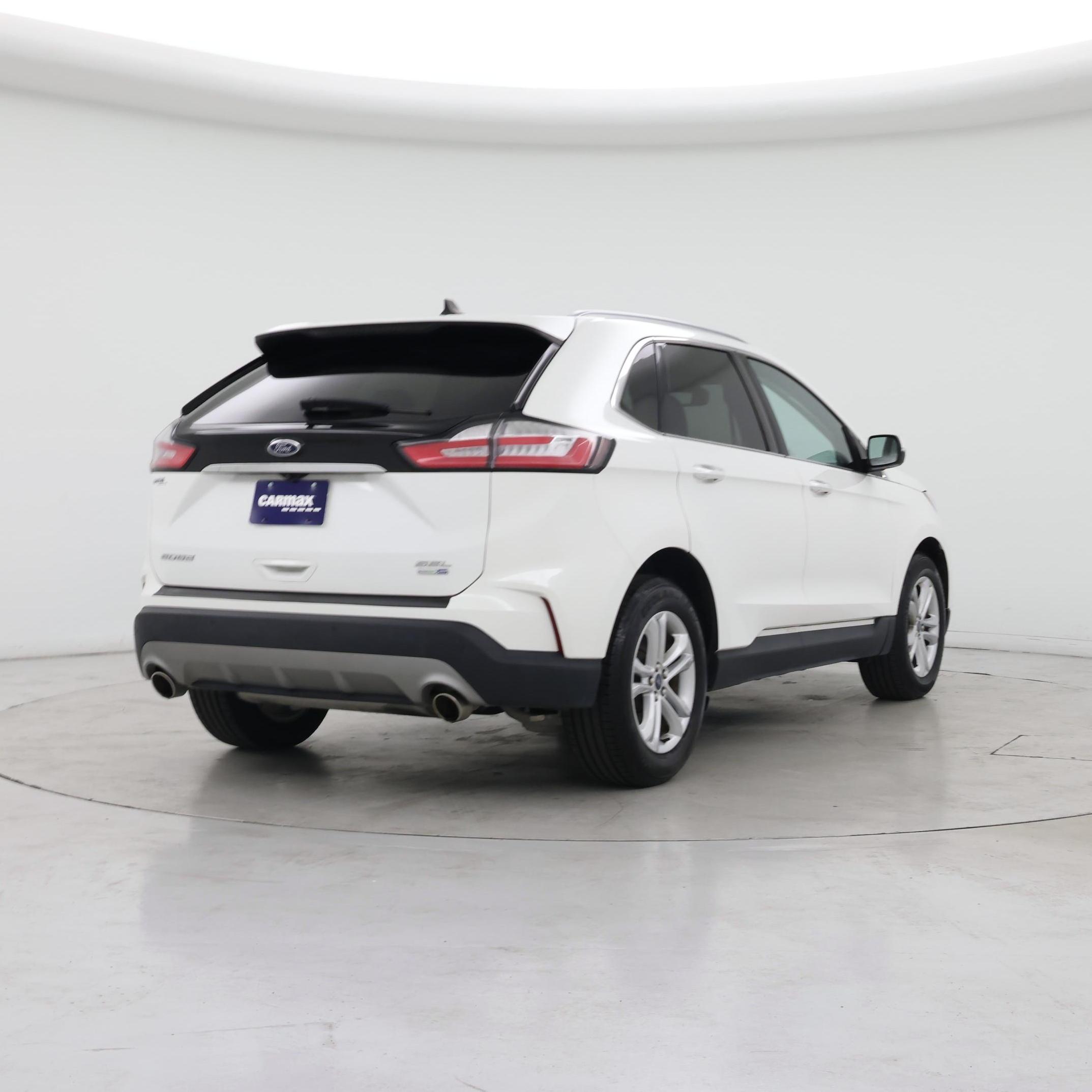 Thumbnail: 2020 Ford Edge - 8