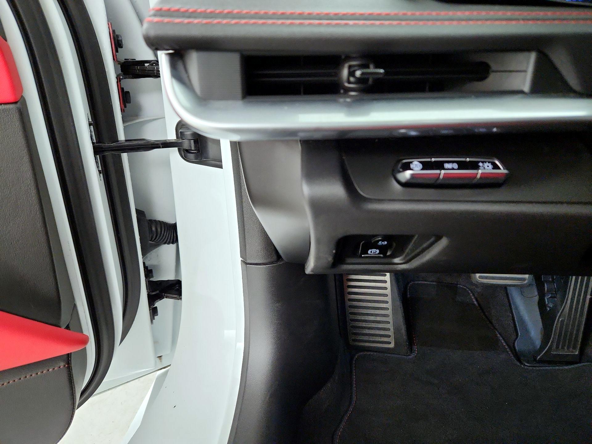 Thumbnail: 2023 Chevrolet Corvette - 13