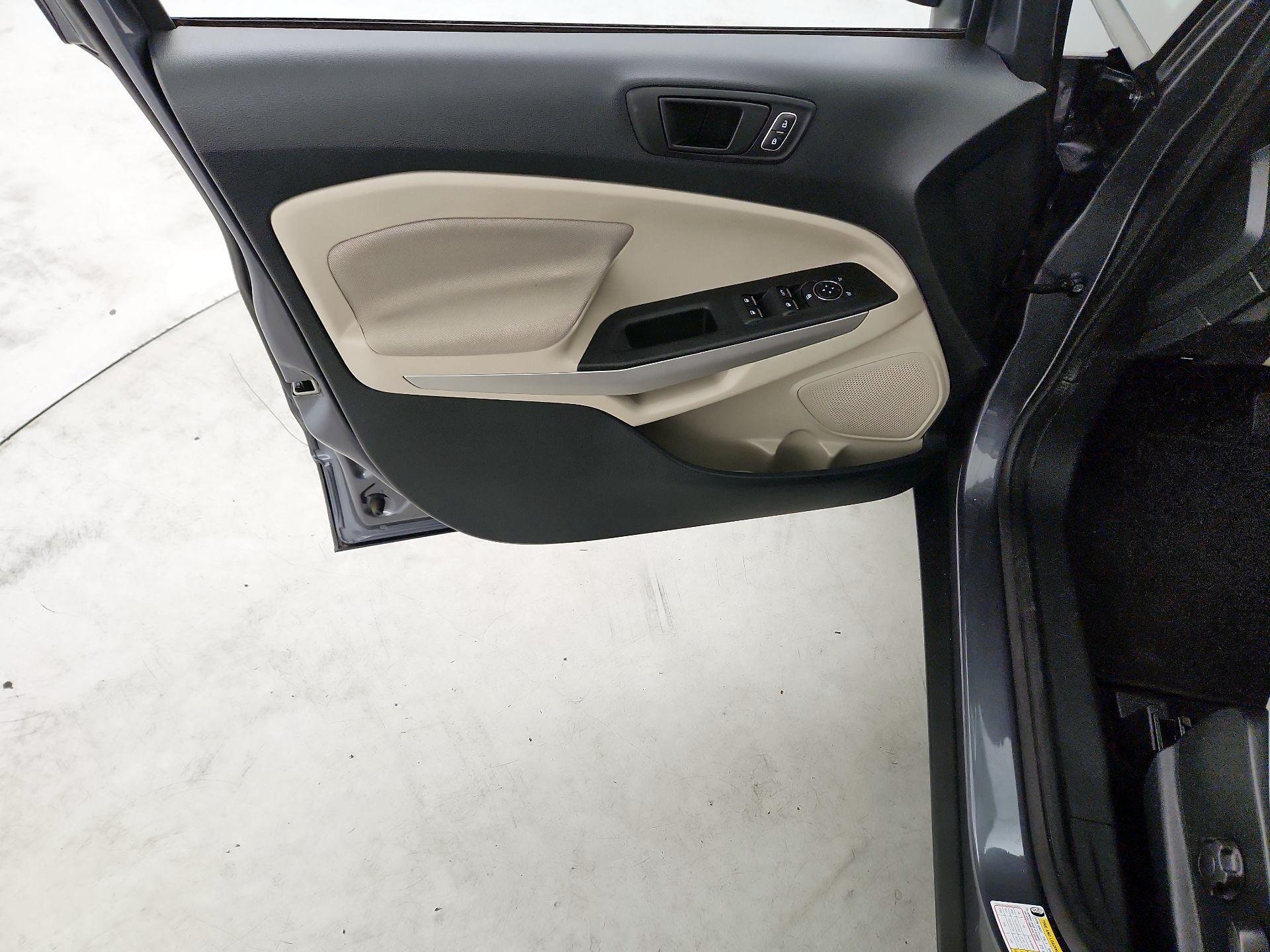 Thumbnail: 2021 Ford EcoSport - 12