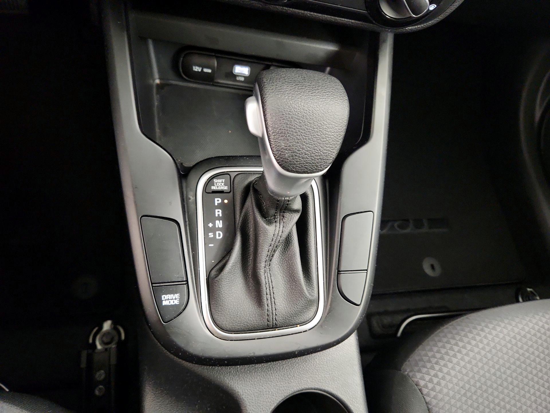 Thumbnail: 2023 Kia Soul - 17
