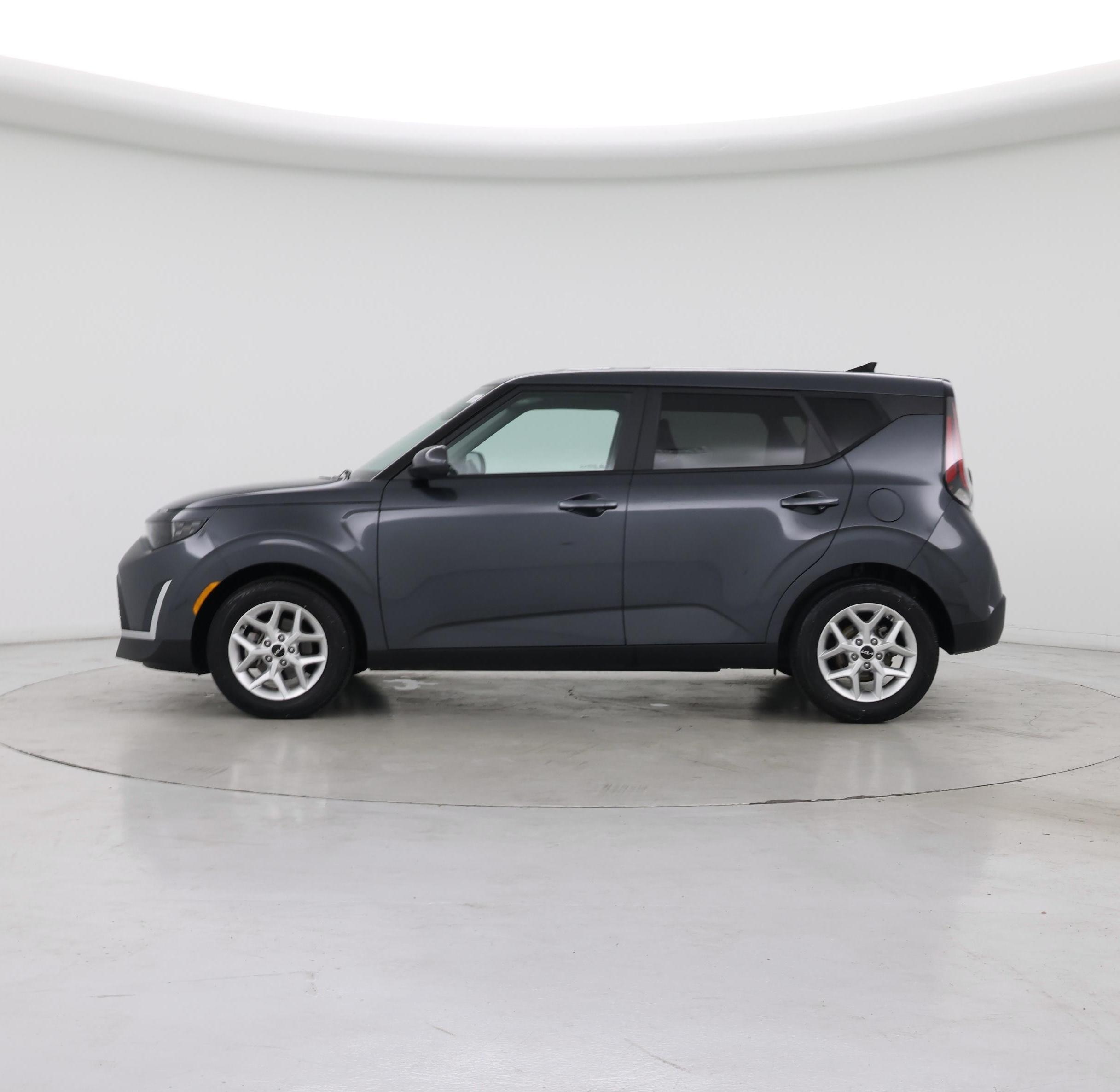 Thumbnail: 2023 Kia Soul - 3