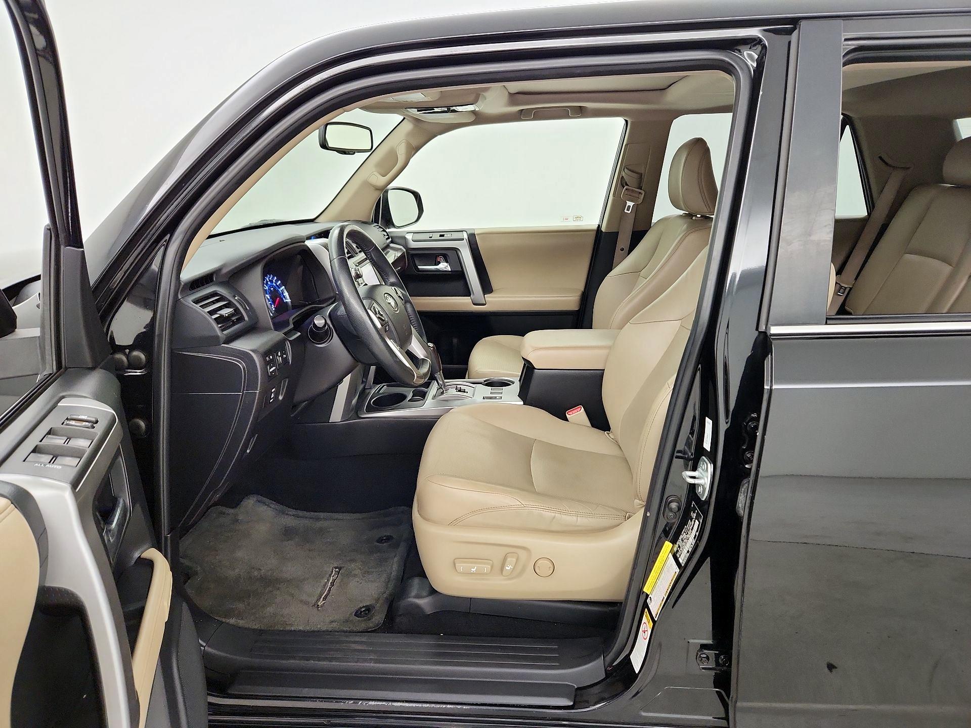 Thumbnail: 2016 Toyota 4Runner - 11