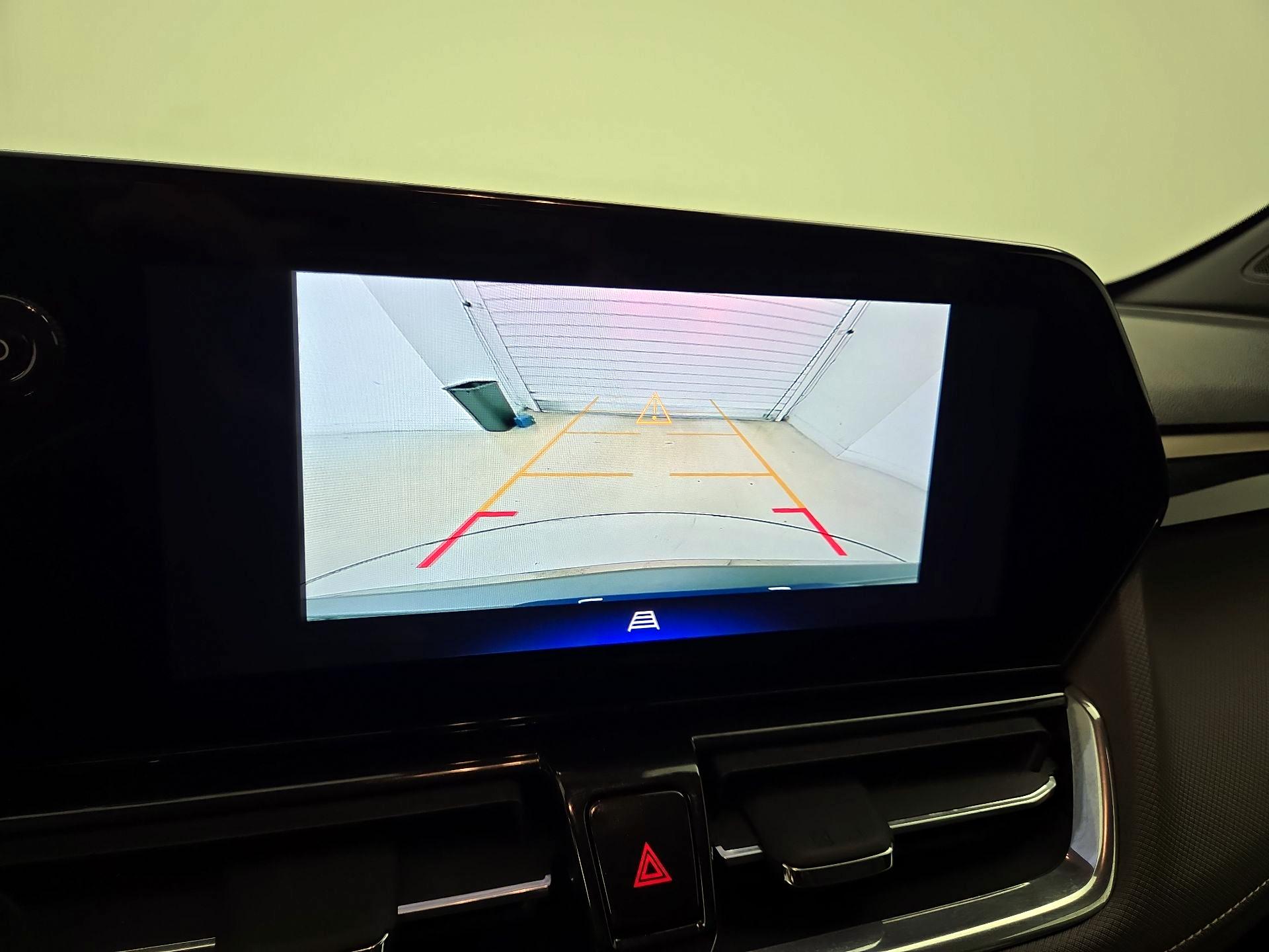 Thumbnail: 2025 Chevrolet TrailBlazer - 14