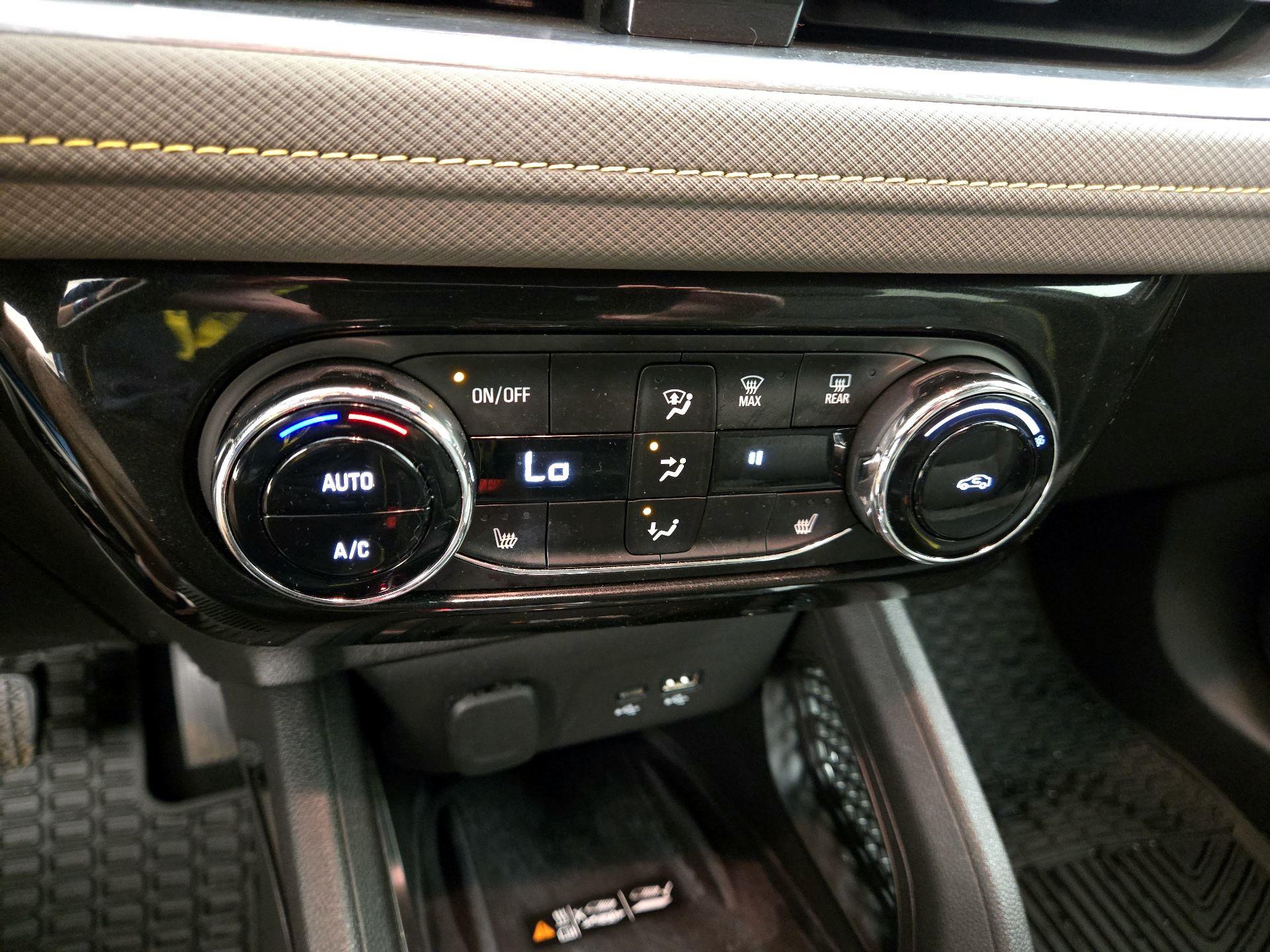 Thumbnail: 2025 Chevrolet TrailBlazer - 16