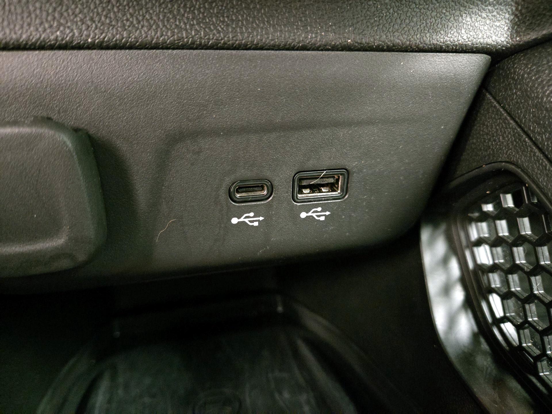 Thumbnail: 2025 Chevrolet TrailBlazer - 18