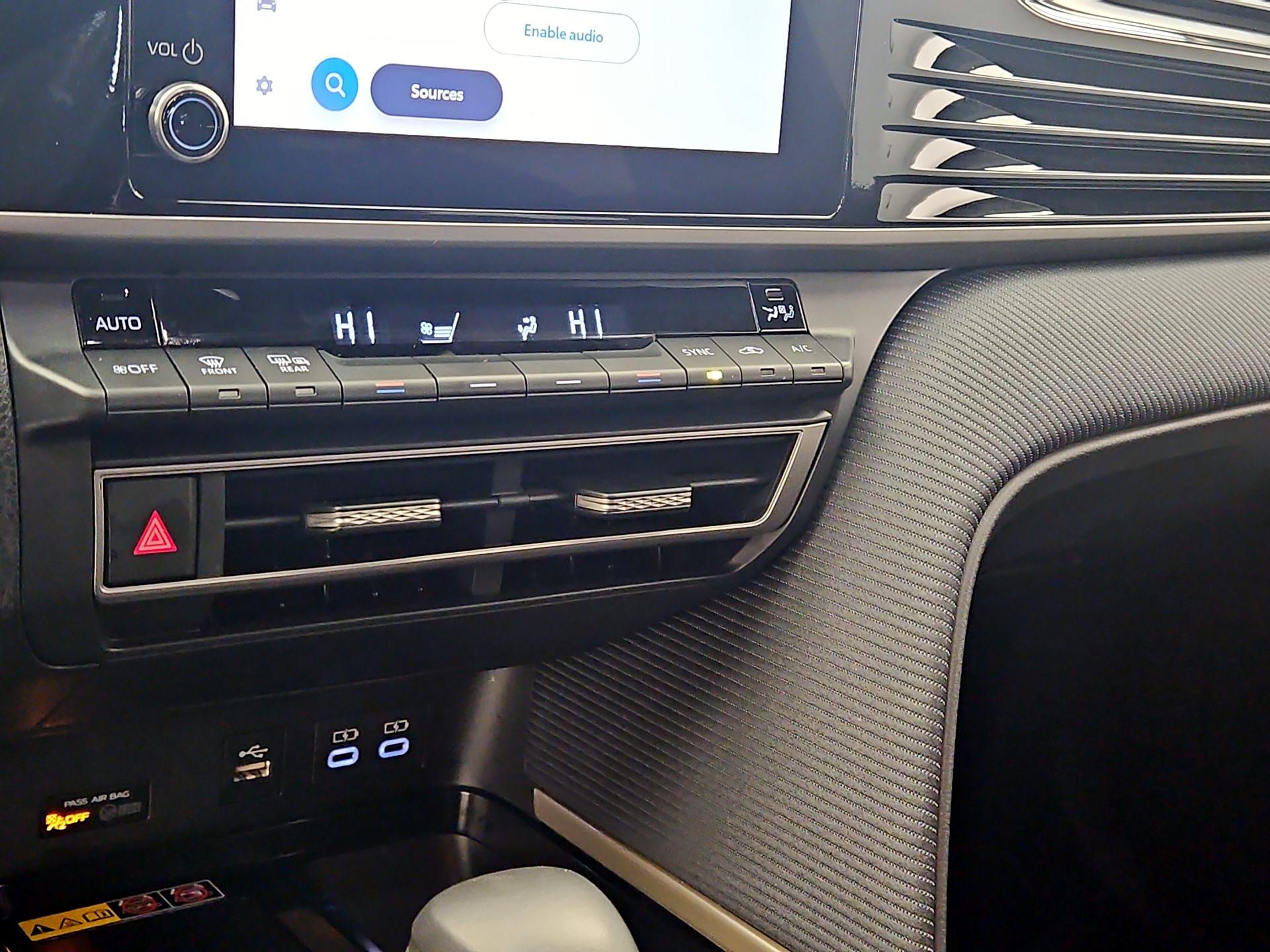 Thumbnail: 2025 Toyota Camry - 16