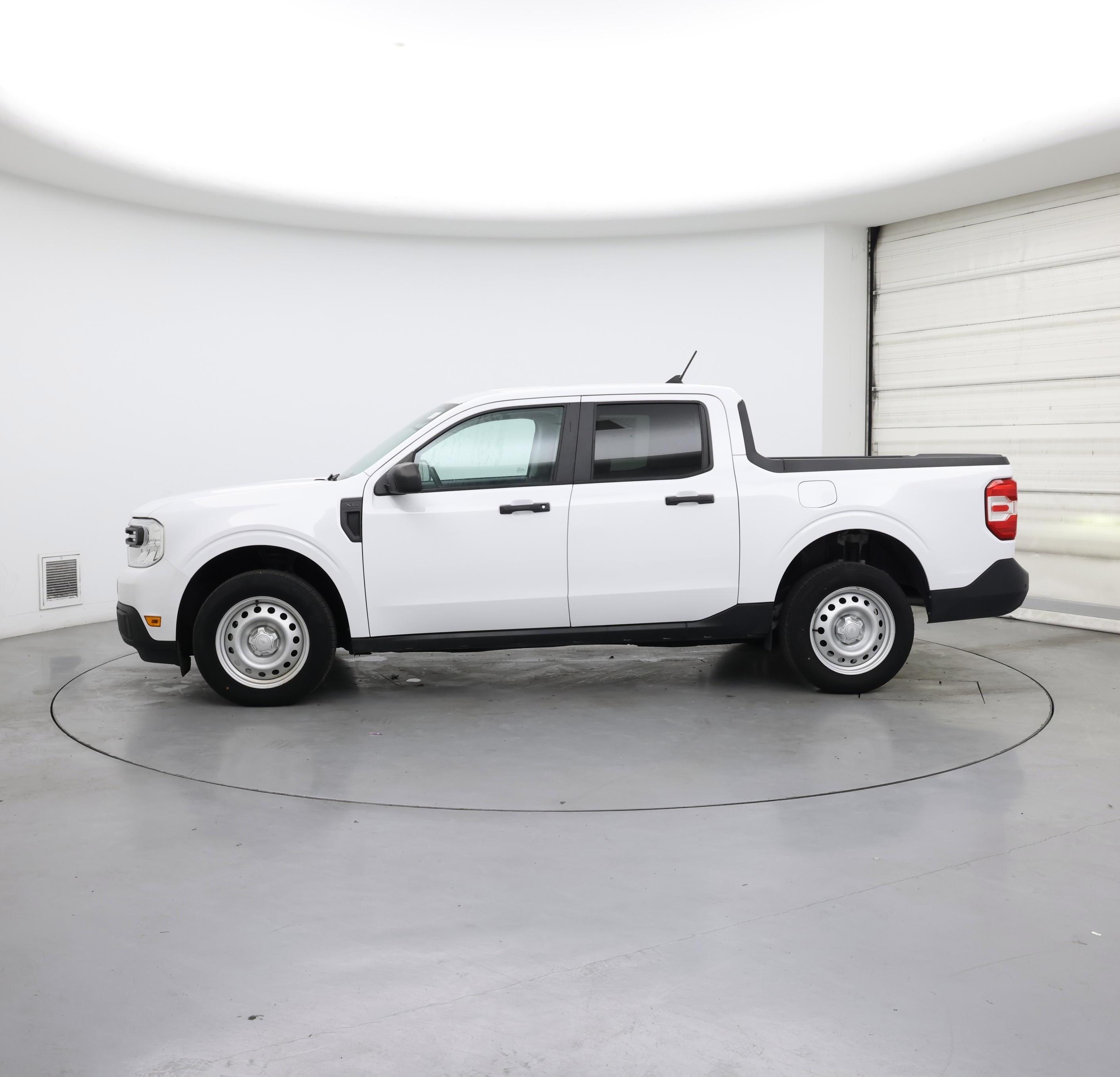 Thumbnail: 2022 Ford Maverick - 3