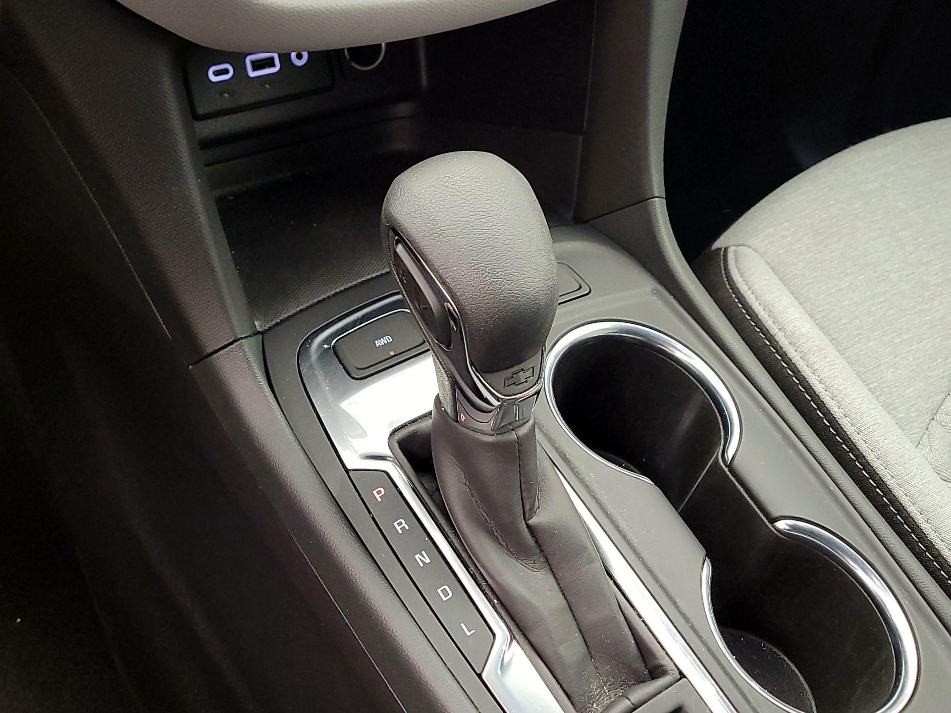 Thumbnail: 2023 Chevrolet Equinox - 17