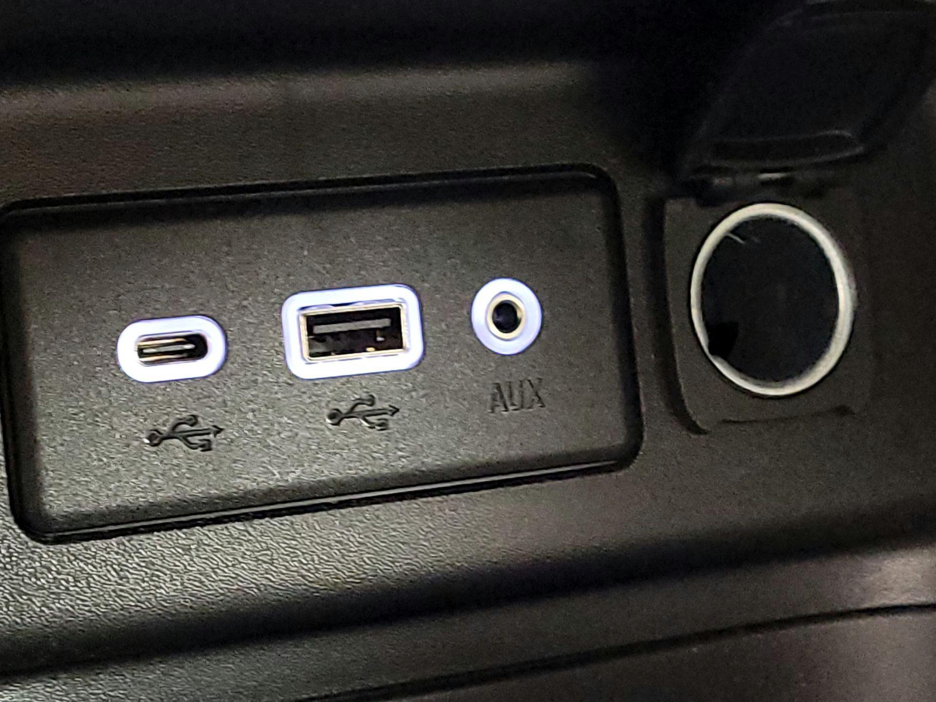 Thumbnail: 2023 Chevrolet Equinox - 18