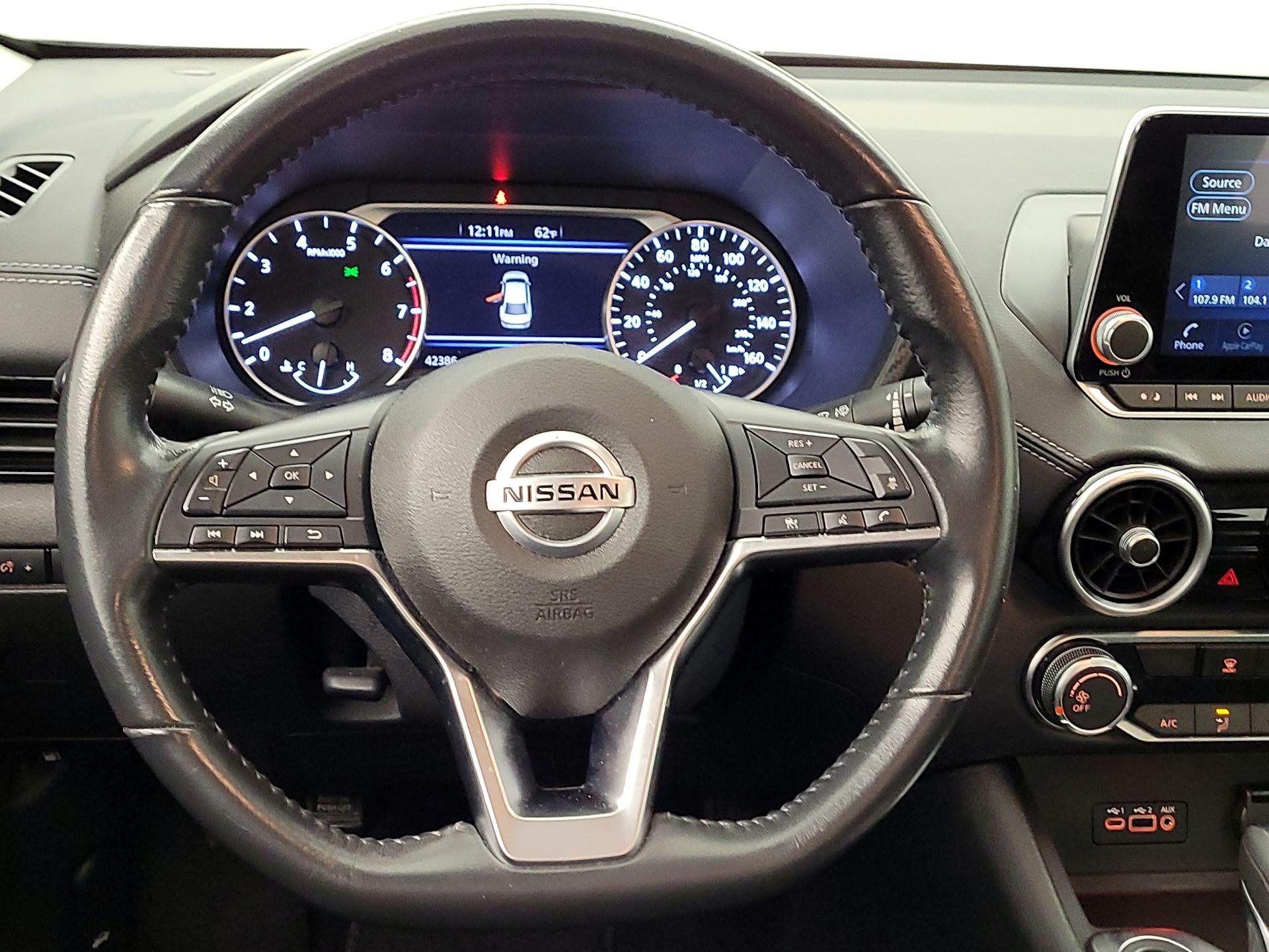 Thumbnail: 2023 Nissan Sentra - 10