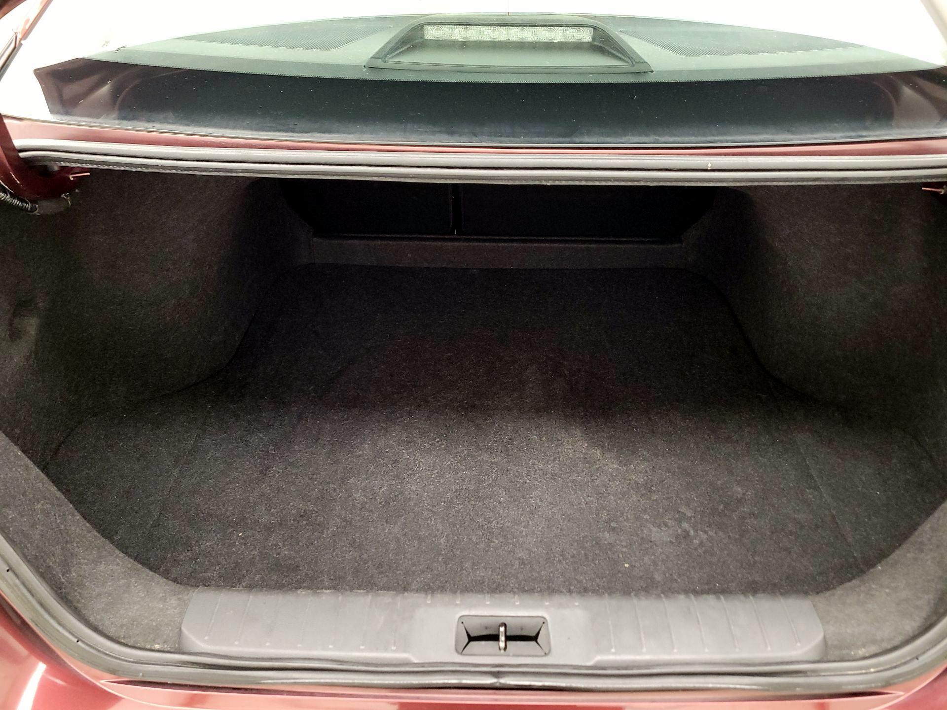 Thumbnail: 2023 Nissan Sentra - 16