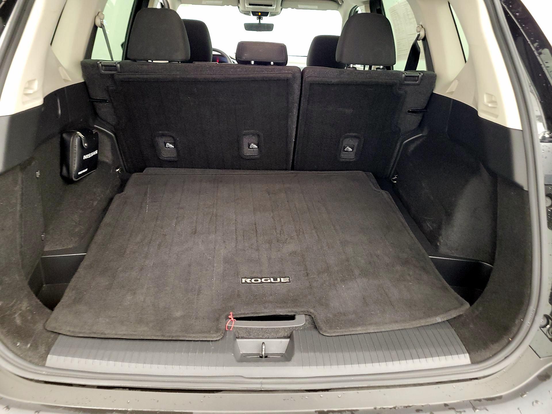 Thumbnail: 2023 Nissan Rogue - 20